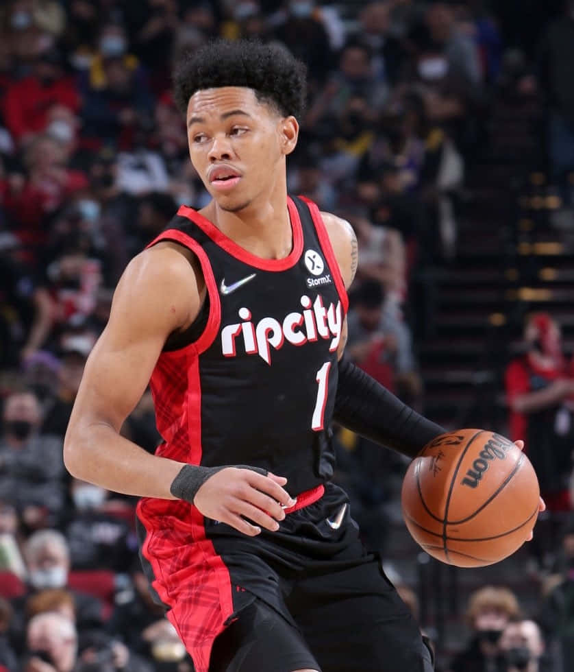 Anfernee Simons Basketball Action Background