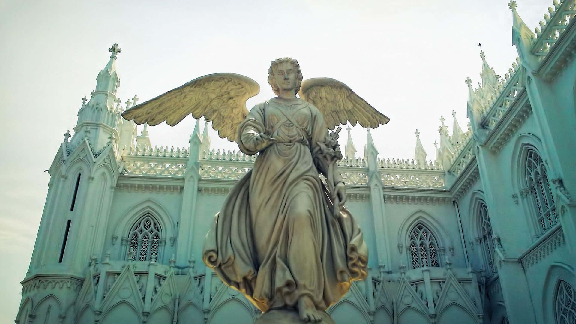 Angel_ Statue_ Gothic_ Architecture_ Background Background