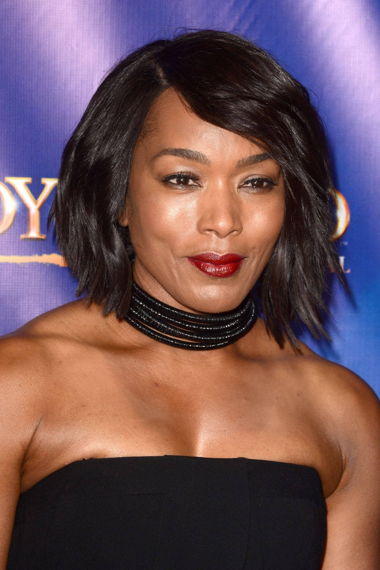 Angela Bassett Hollywood Actress