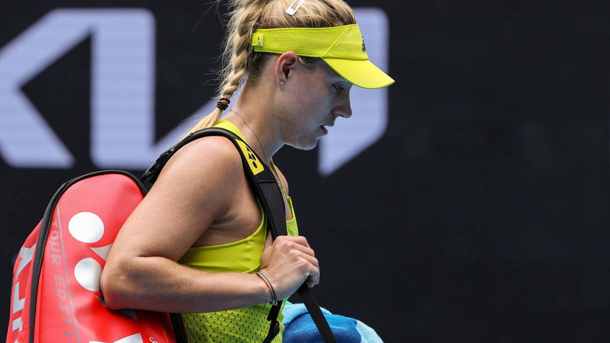 Angelique Kerber In Yellow Outfit