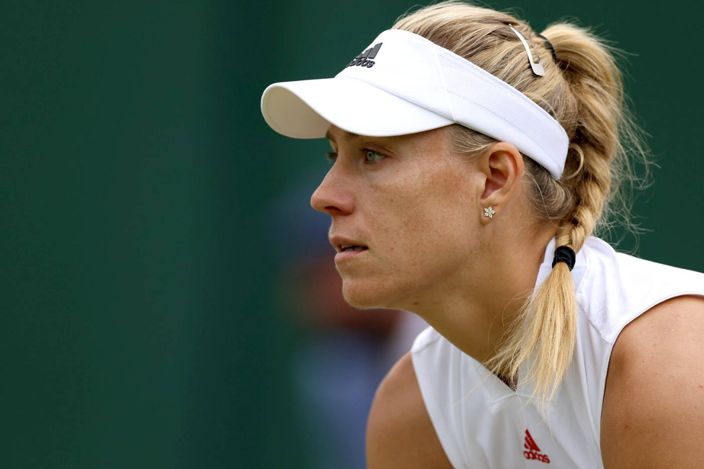 Angelique Kerber Intense Look Background