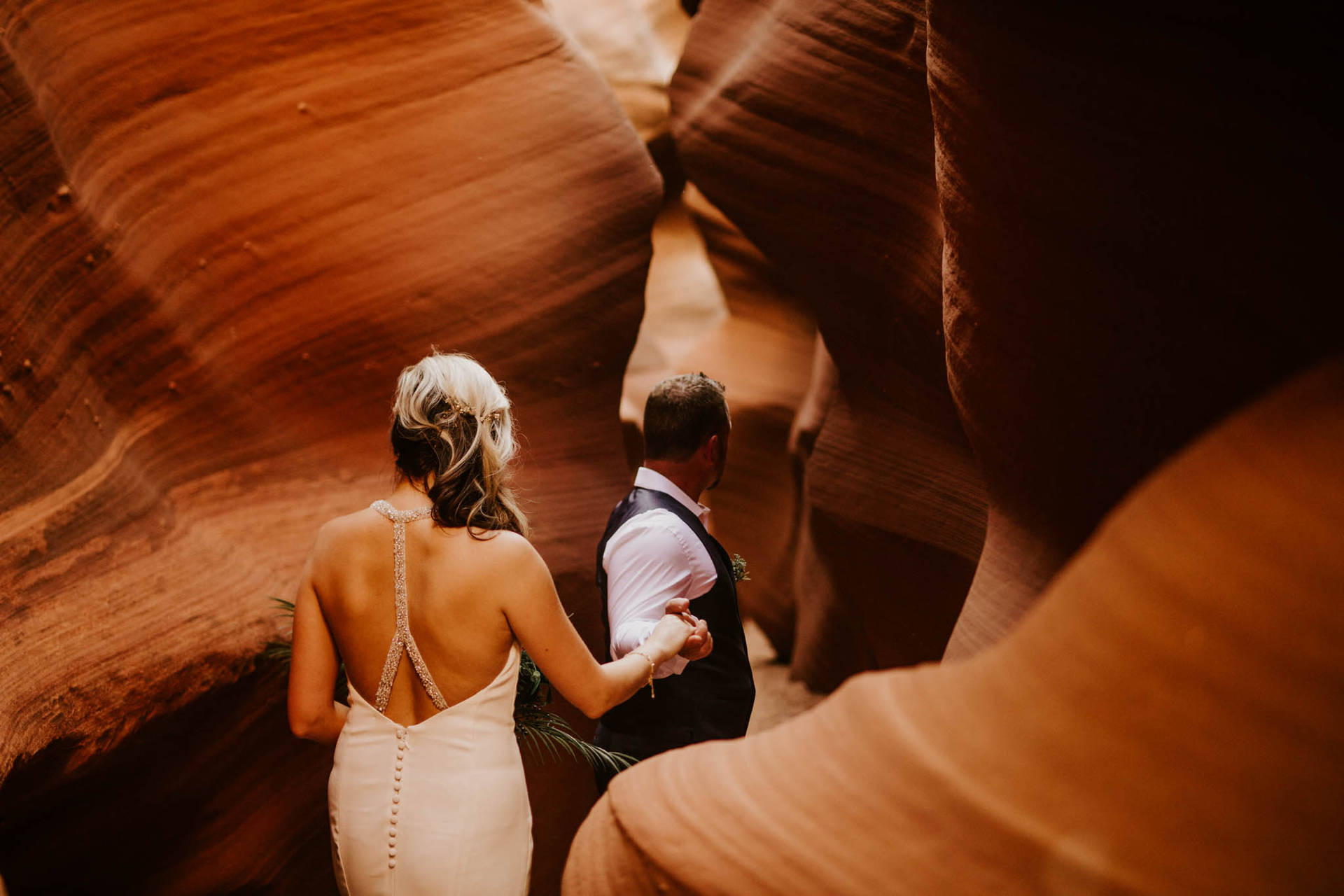 Antelope Canyon Exploring Background