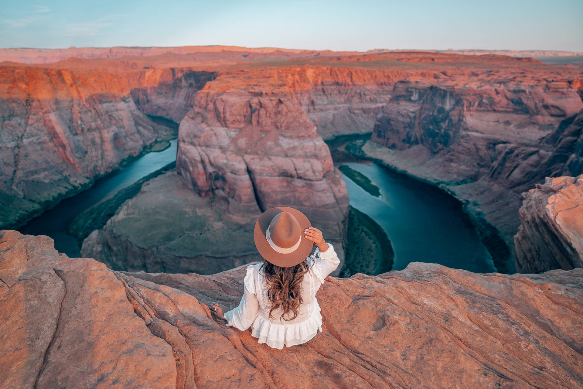 Antelope Canyon Horseshoe Bend Background