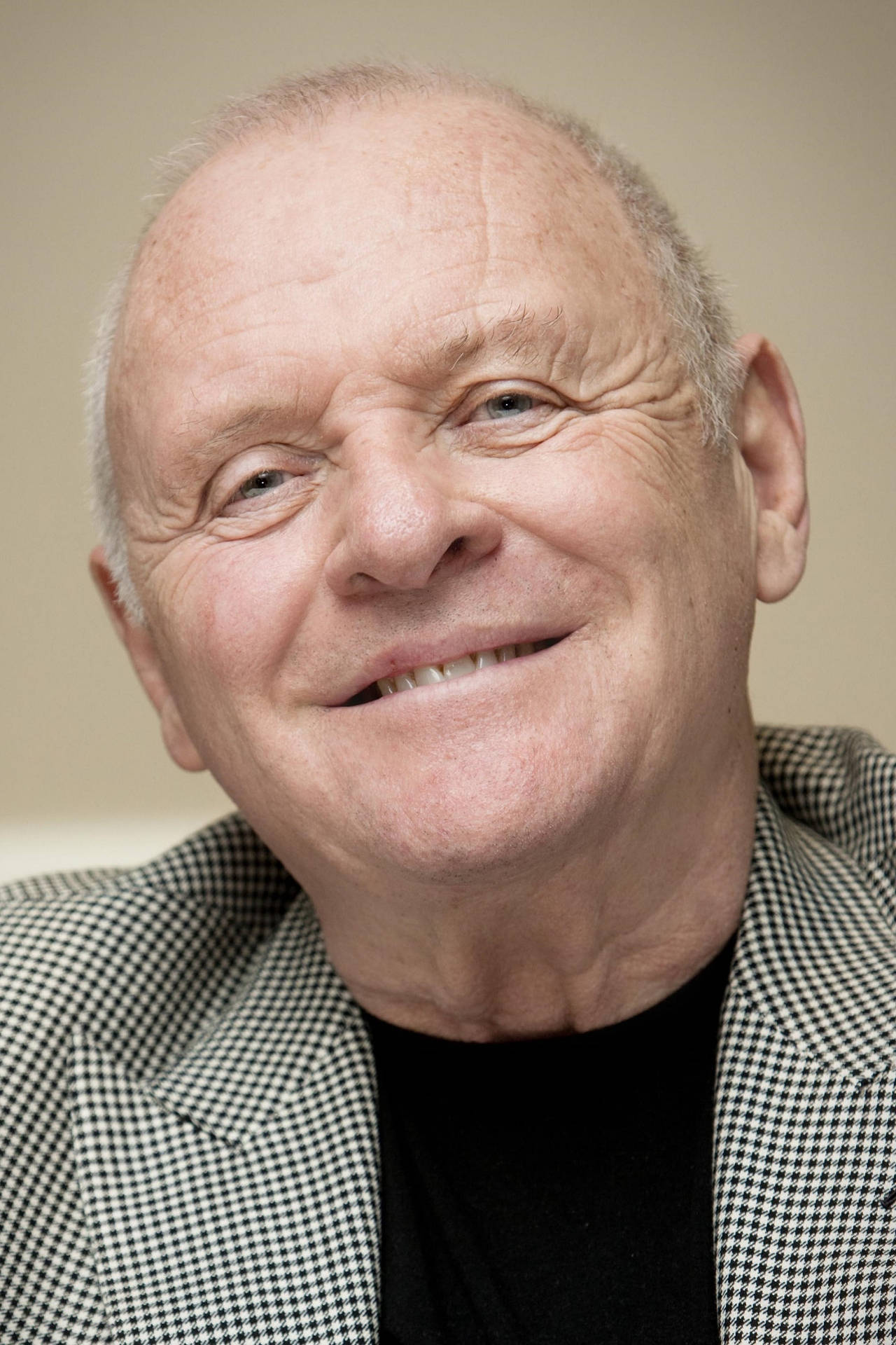 Anthony Hopkins In Buzz Cut Background