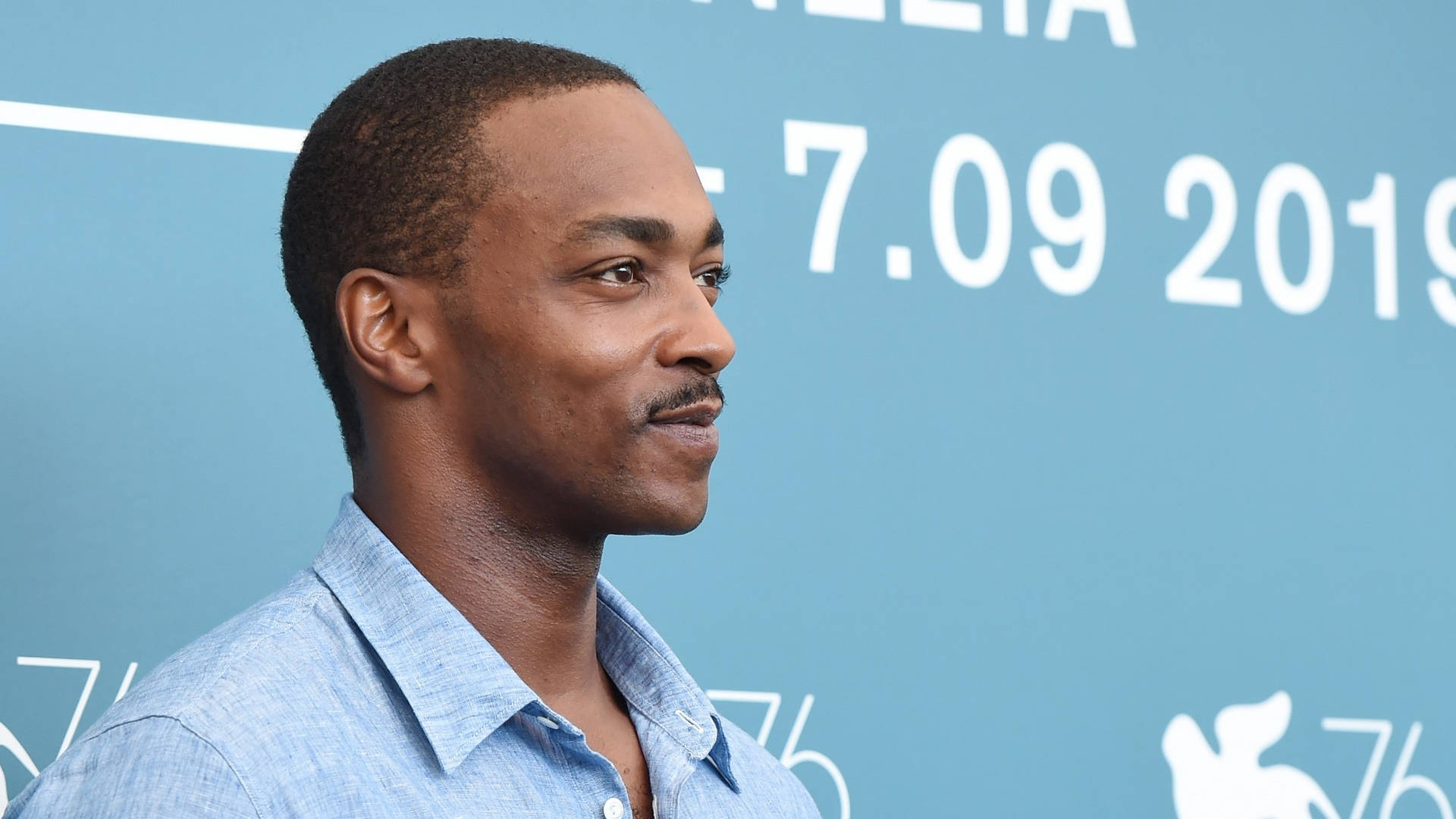 Anthony Mackie In Venice 2019 Background