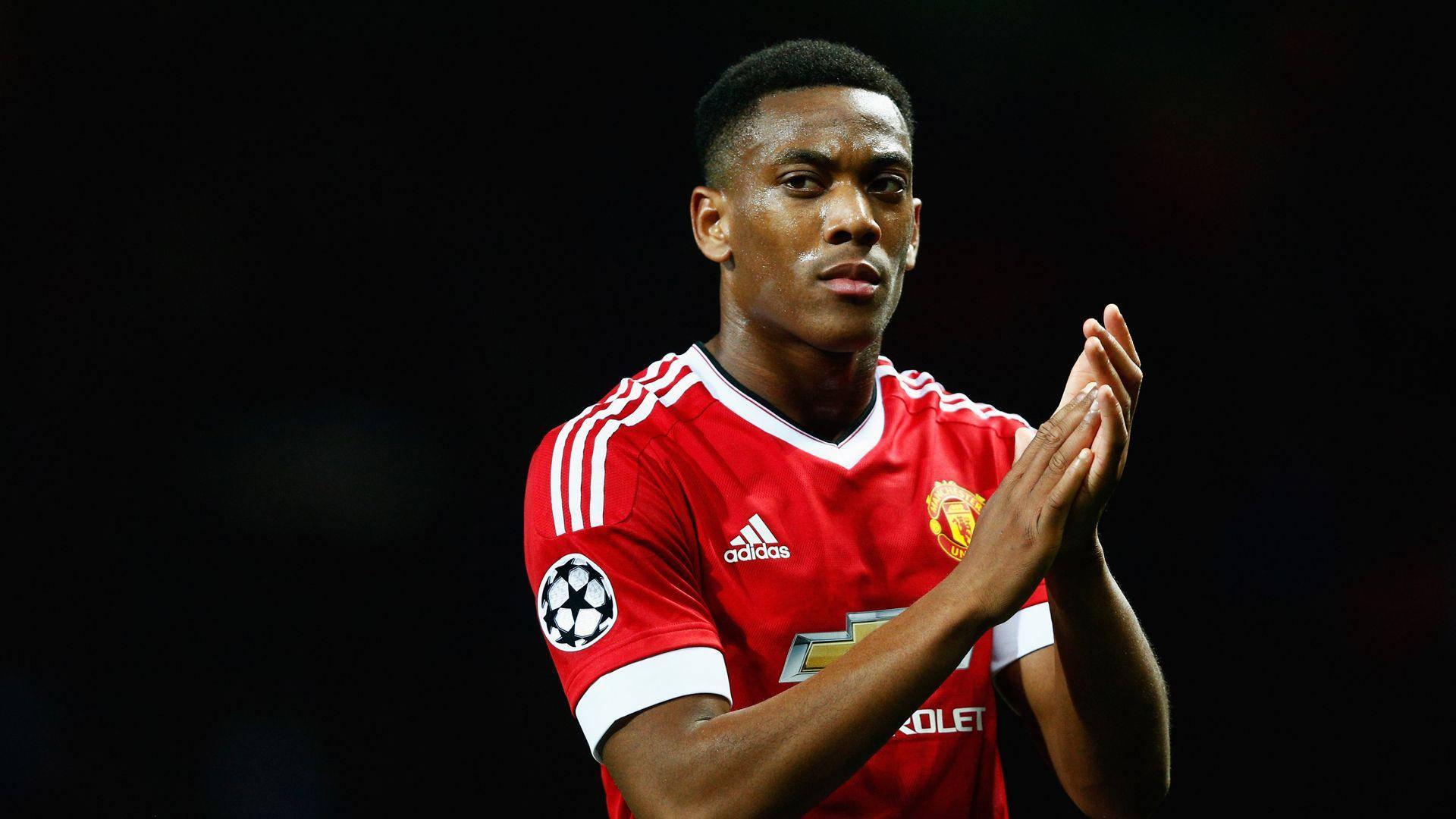 Anthony Martial Clapping Black Backgorund