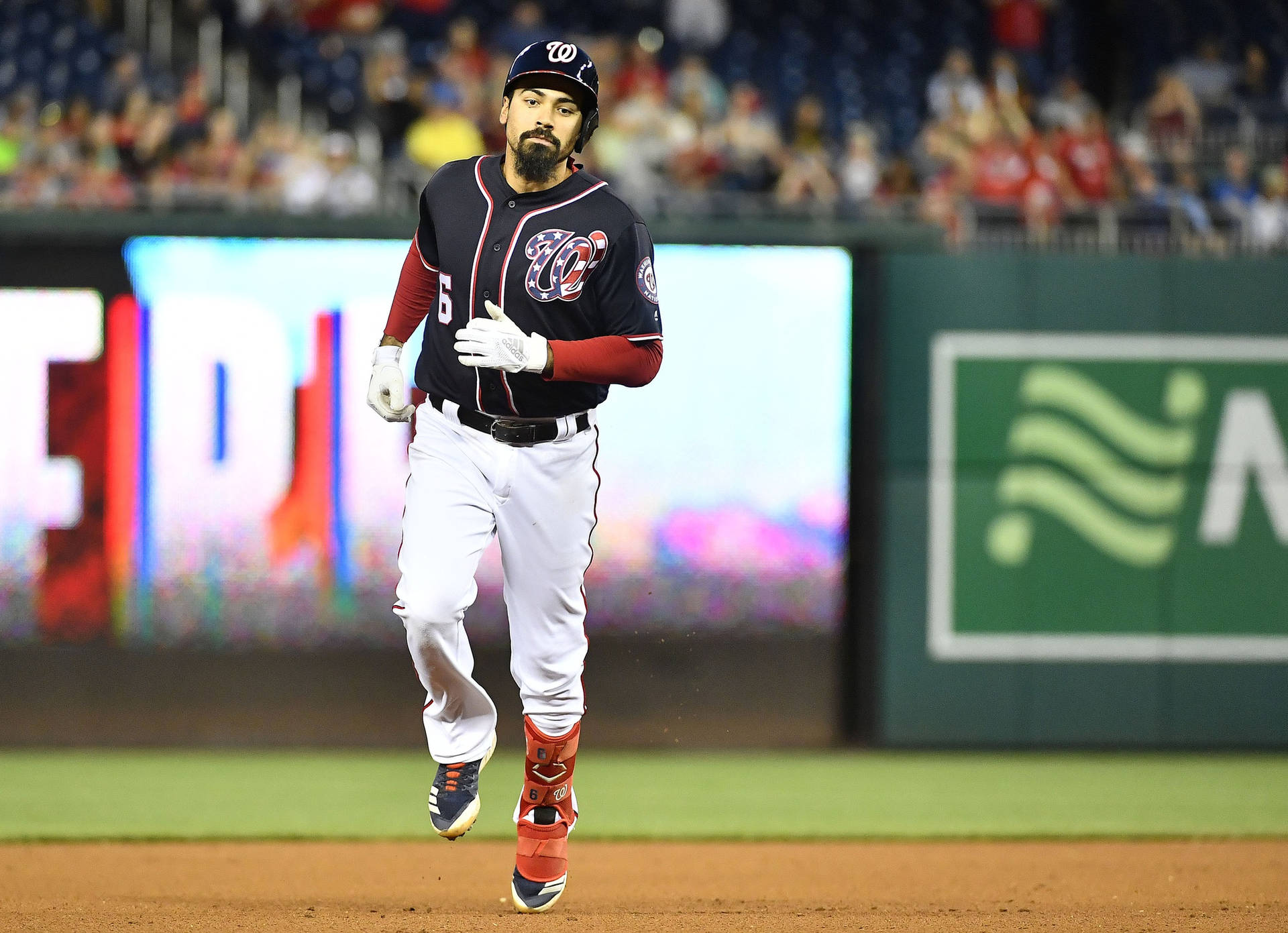 Anthony Rendon Full Body Running Background