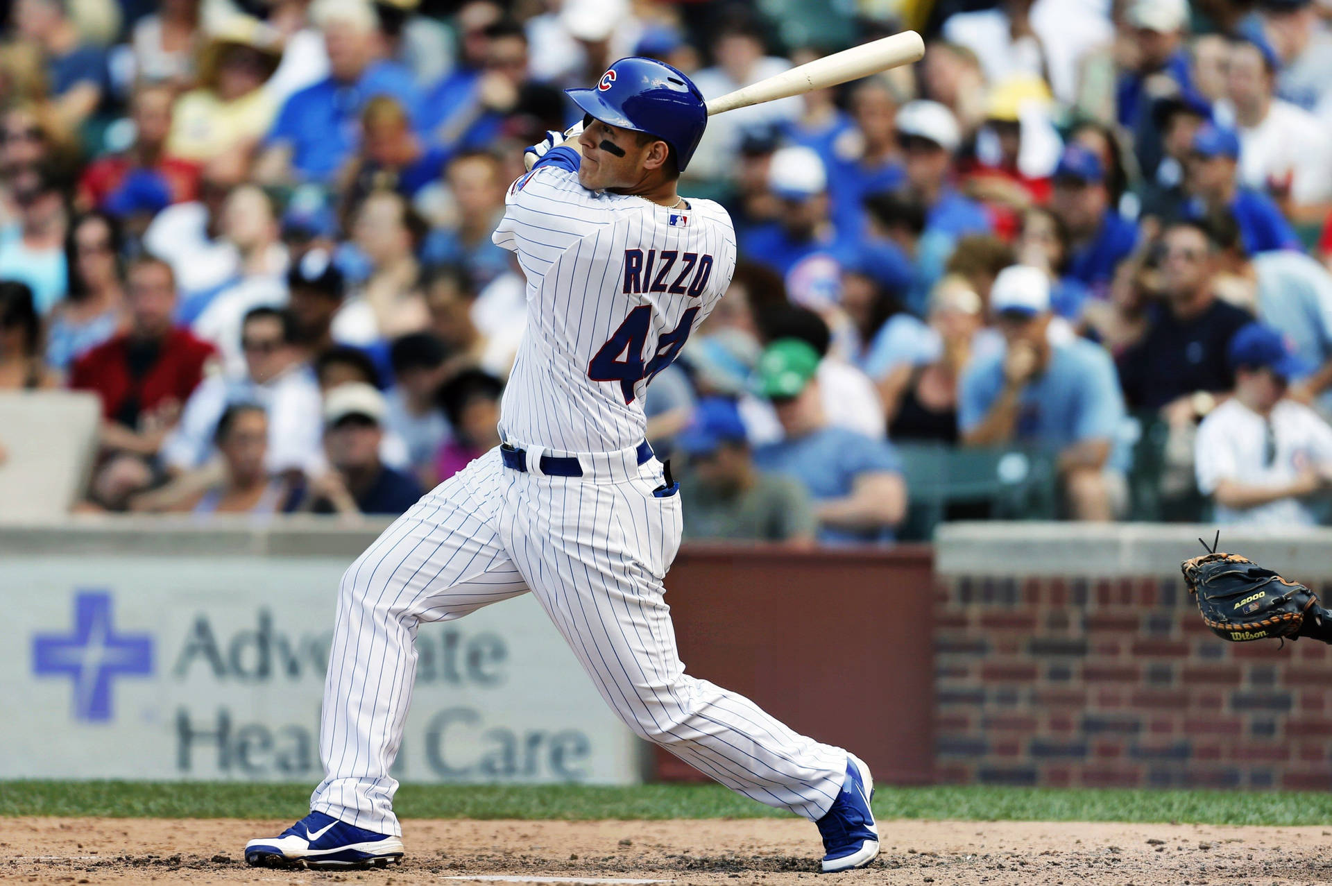 Anthony Rizzo Looking Swinging Background