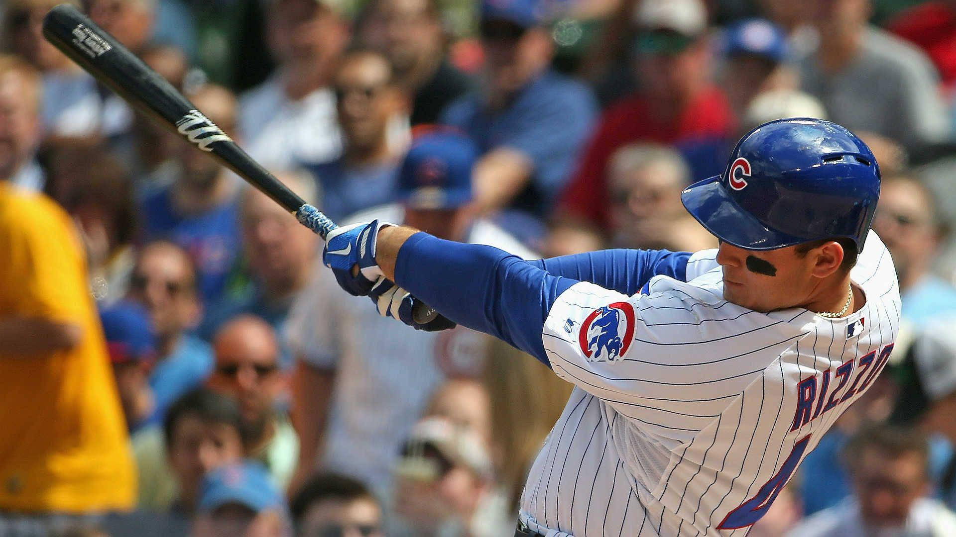 Anthony Rizzo Swinging His Bat Background