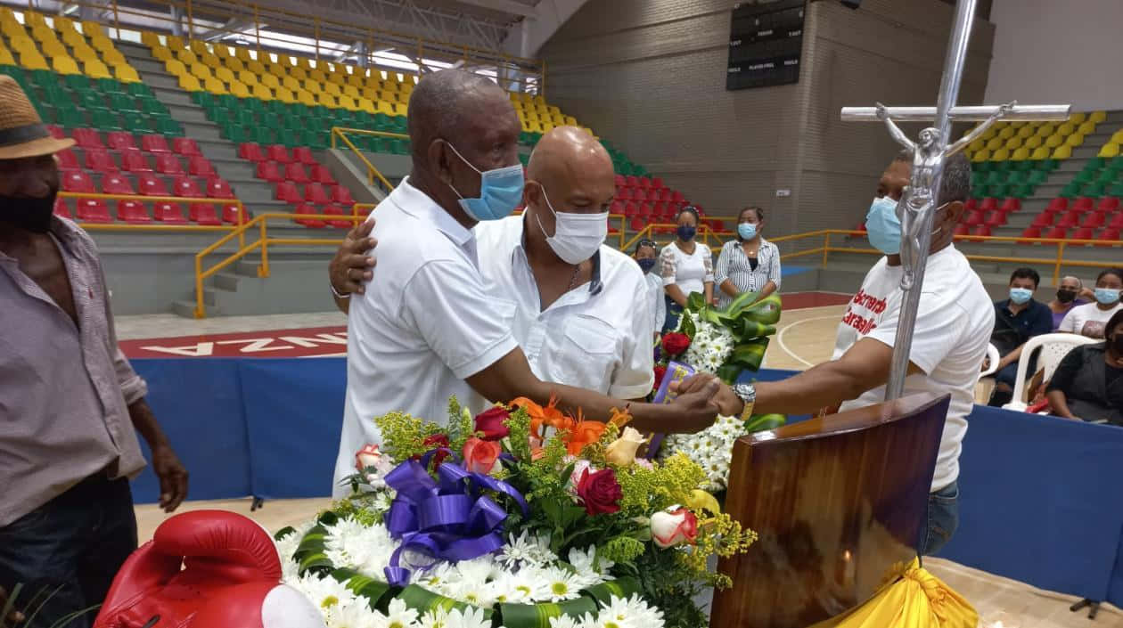 Antonio Cervantes Pay Respects At His Friend's Wake Background
