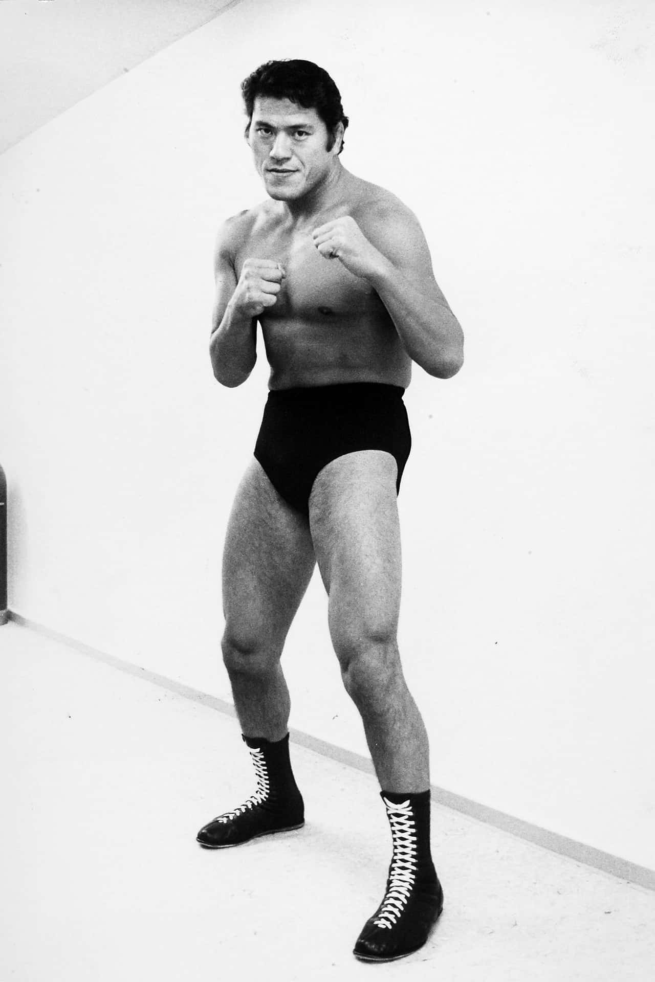 Antonio Inoki Fighting Pose