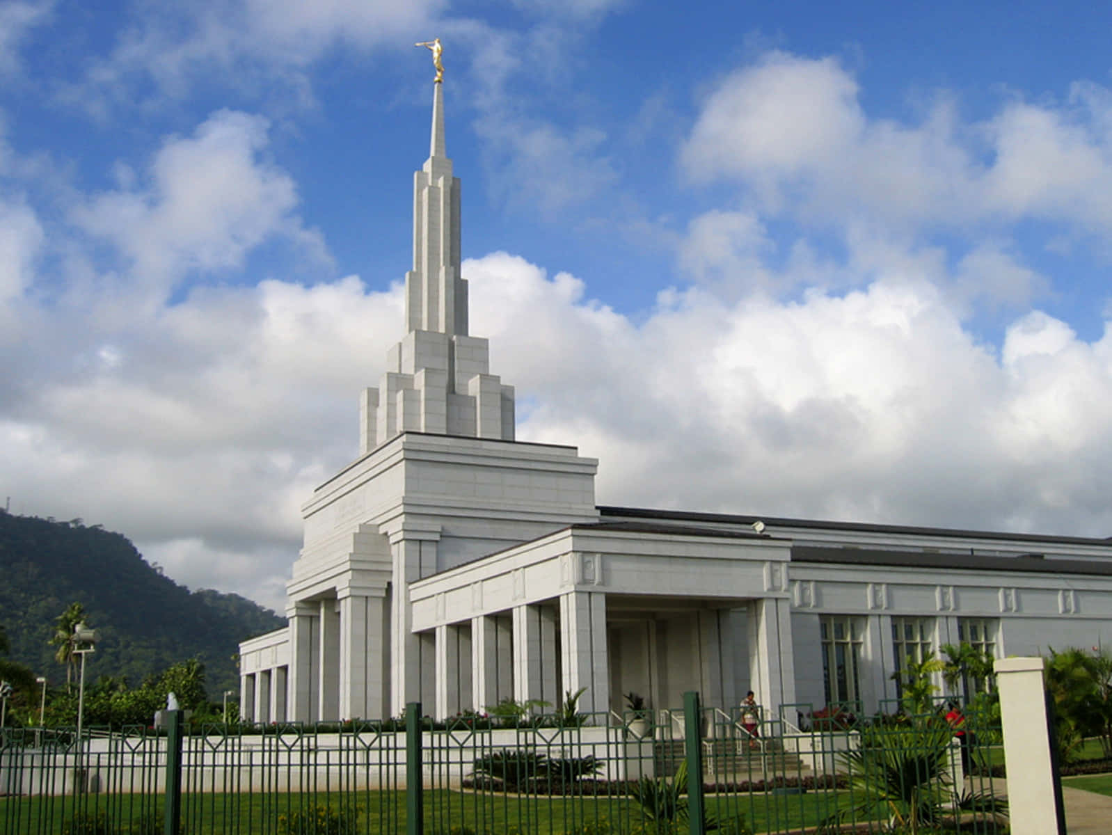 Apia Samoa Temple On A Beautiful Day Background