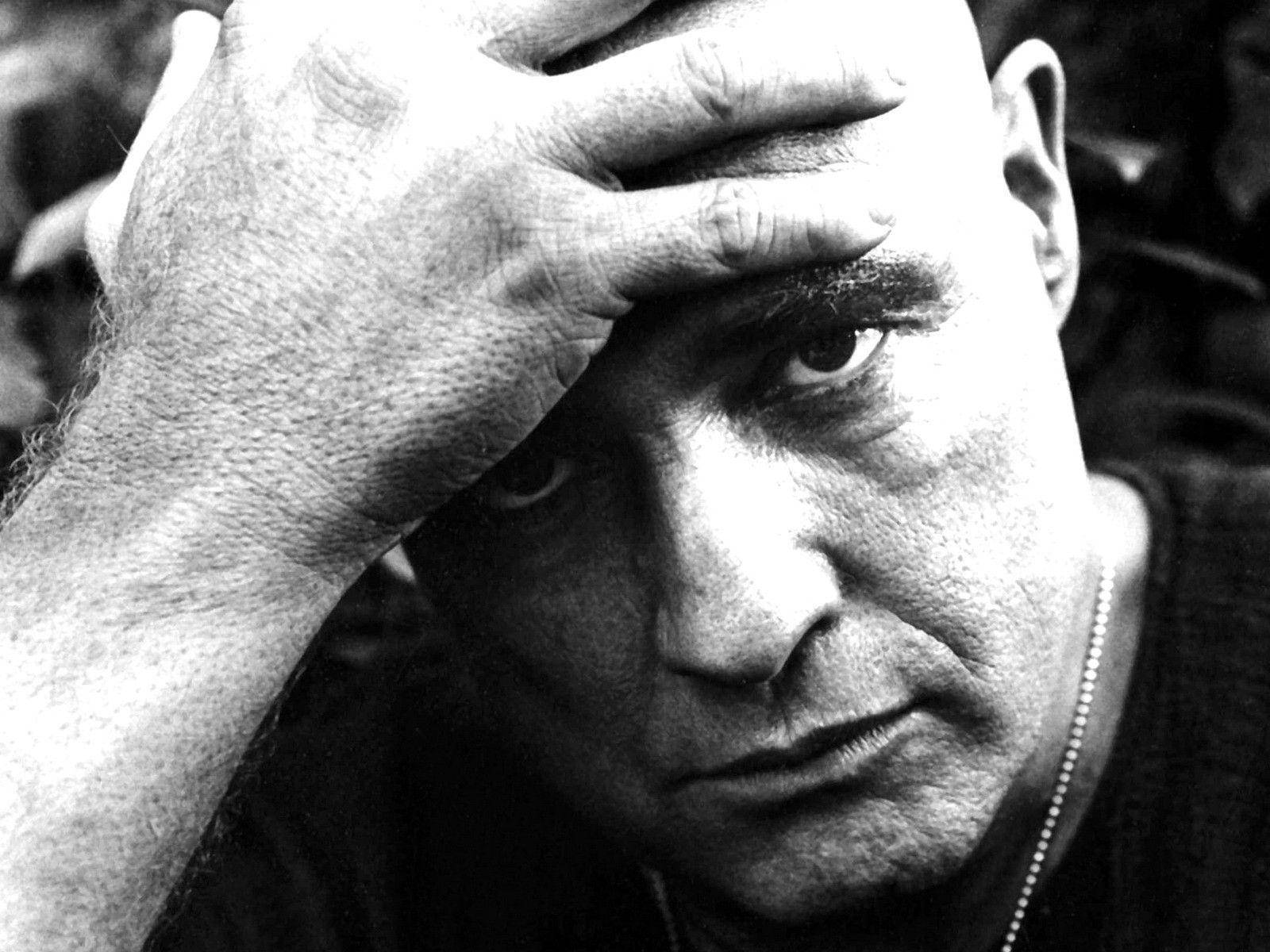 Apocalypse Now Actor Marlon Brando Background