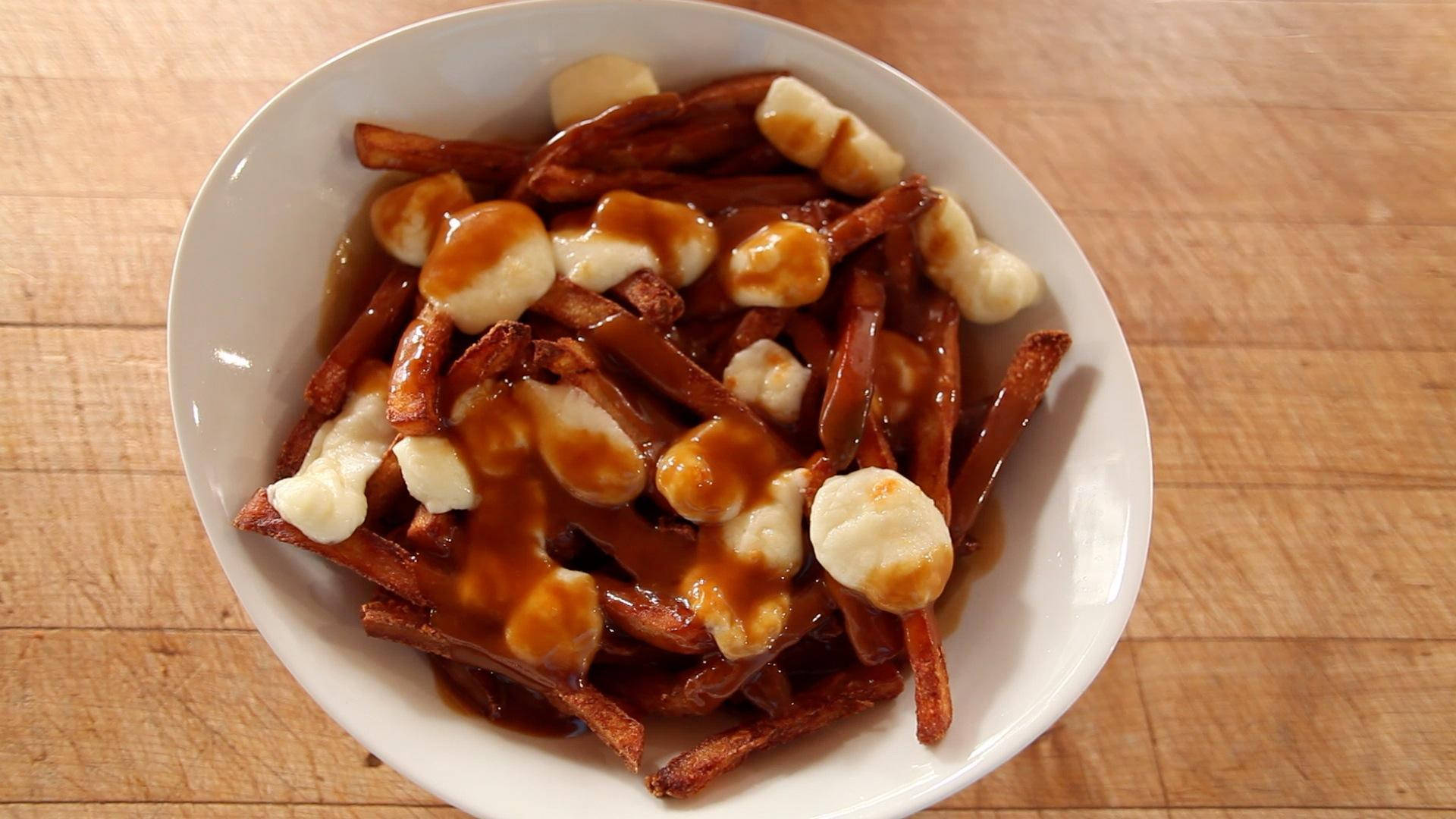 Appetizing Poutine Bowl