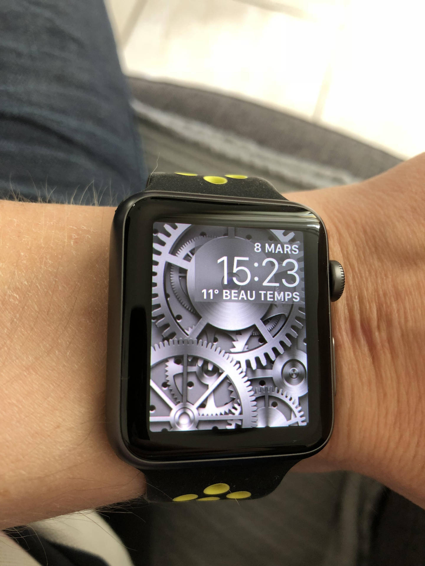 Apple Watch Mechanical Gear Dial Background