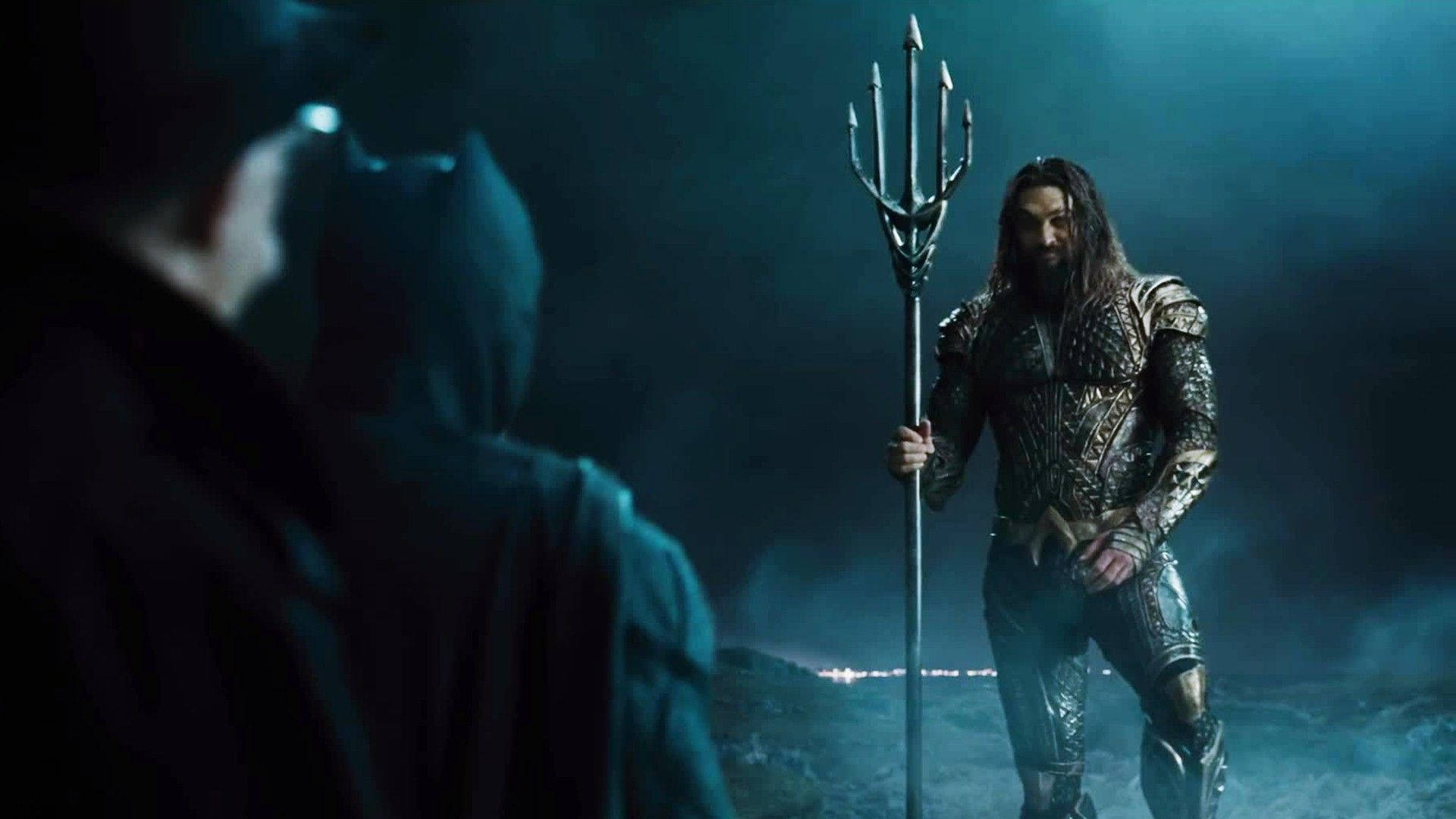 Aquaman Meeting With League Background