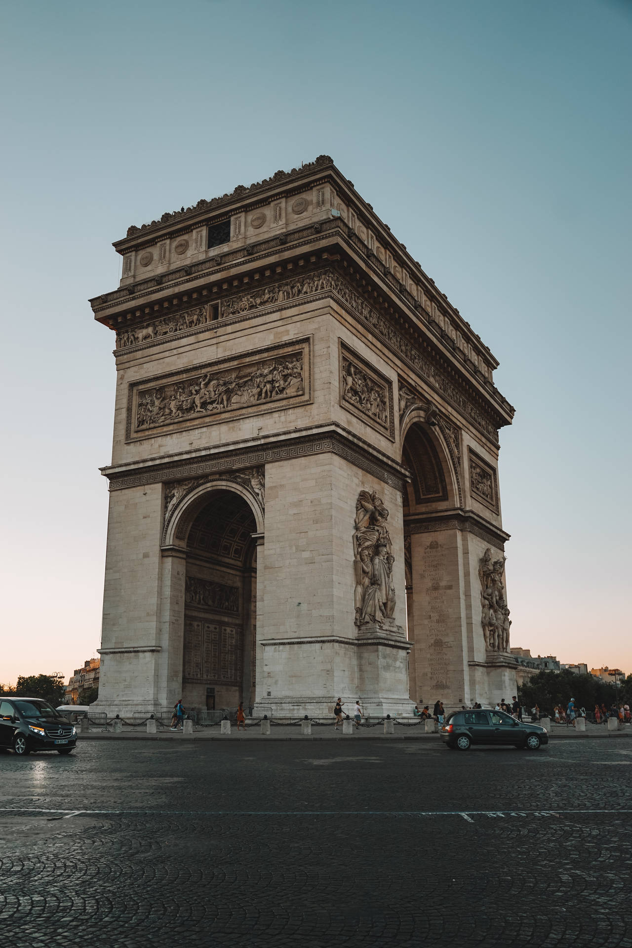 Arc De Triomphe Side View Background