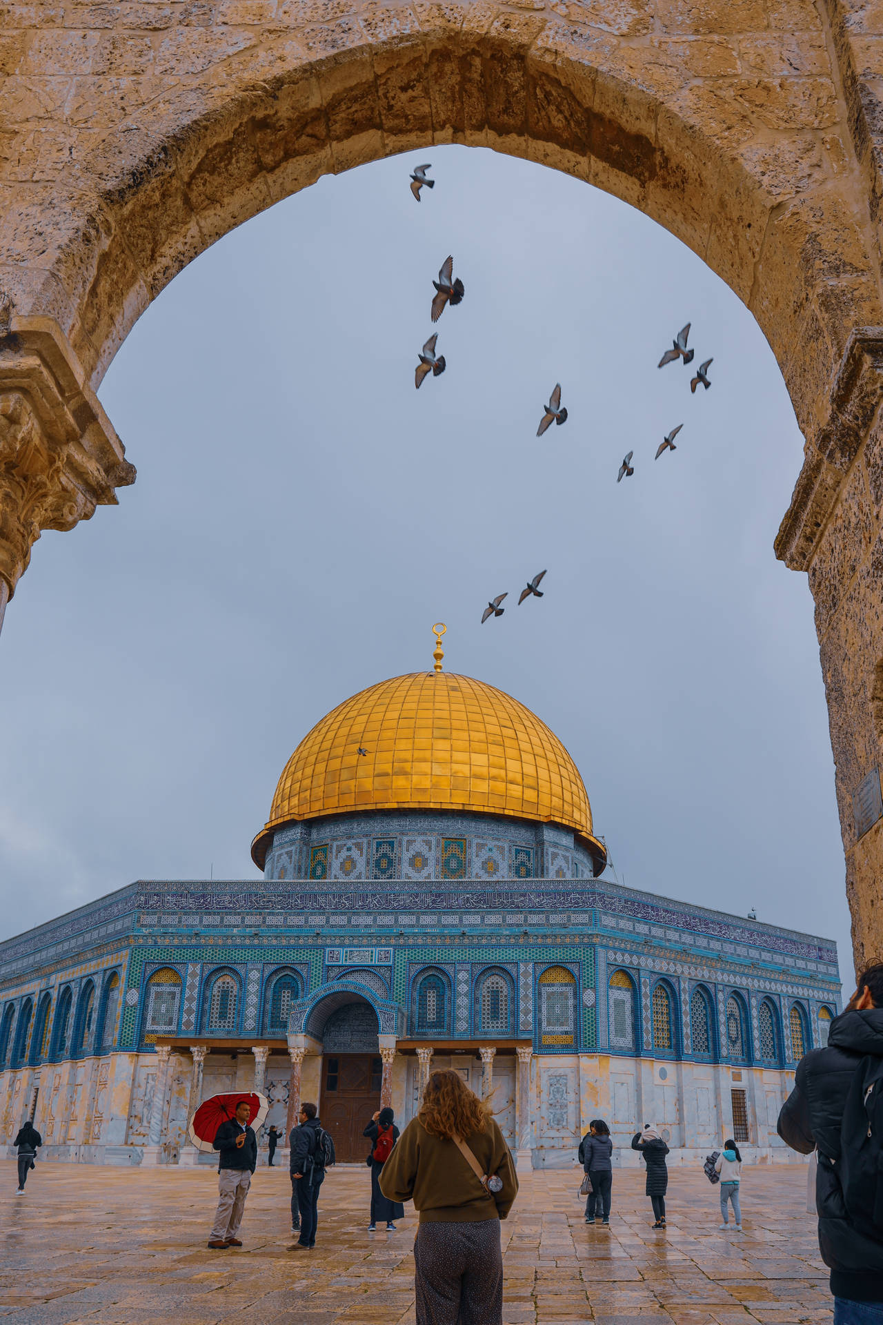 Arch View Dome Of The Rock Background