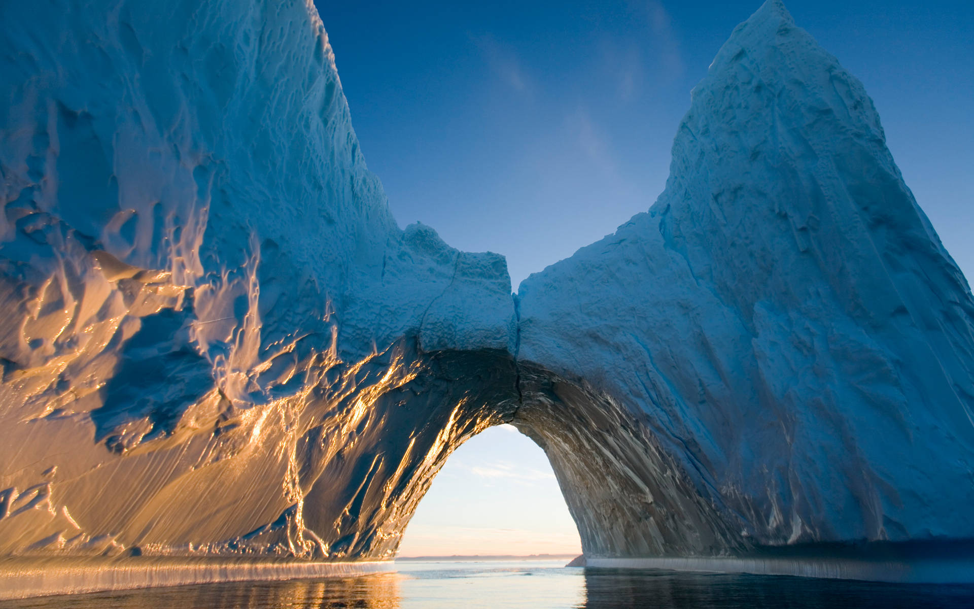 Arctic Ice Formation In Arch Shape