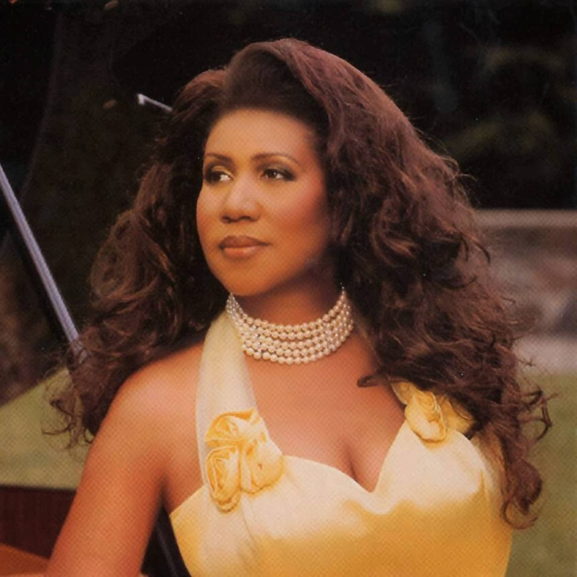 Aretha Franklin In Her Greatest Hits (1980-1994) Background