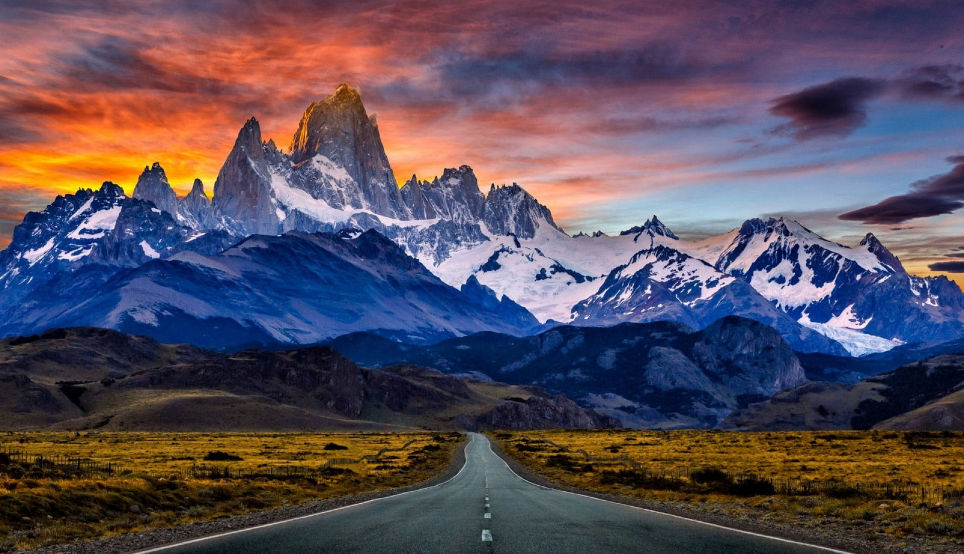 Argentina Fitz Roy Road Background