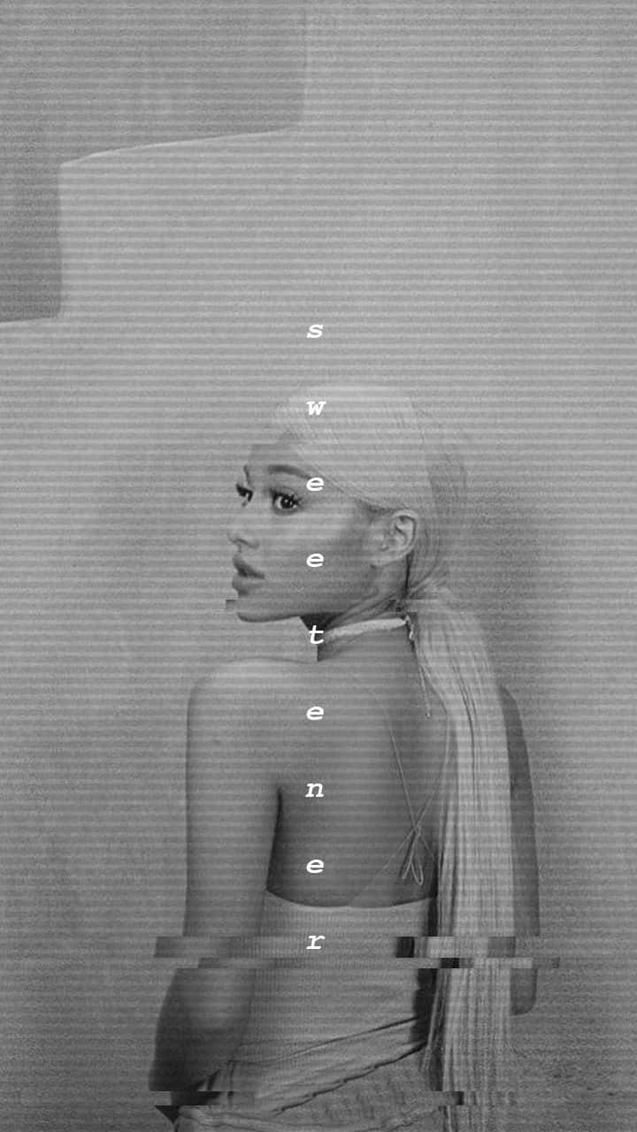 Ariana Grande - The Queen Of Pop Background