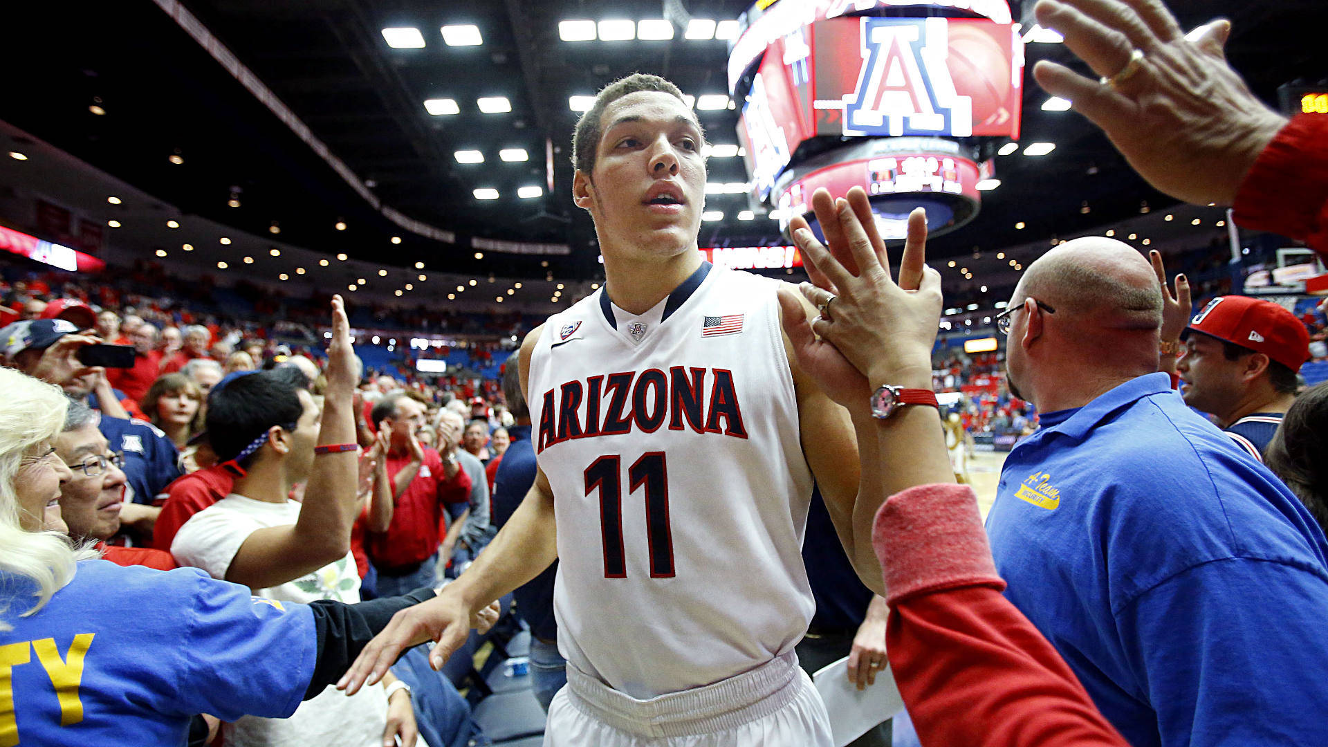 Arizona Wildcats Player Aaron Gordon