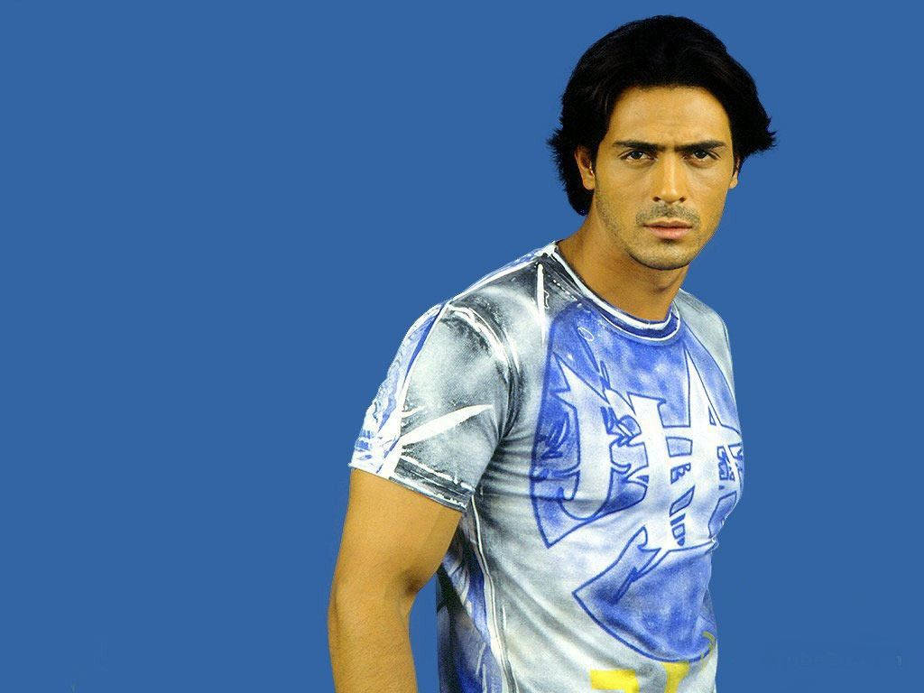 Arjun Rampal On Blue Background Background