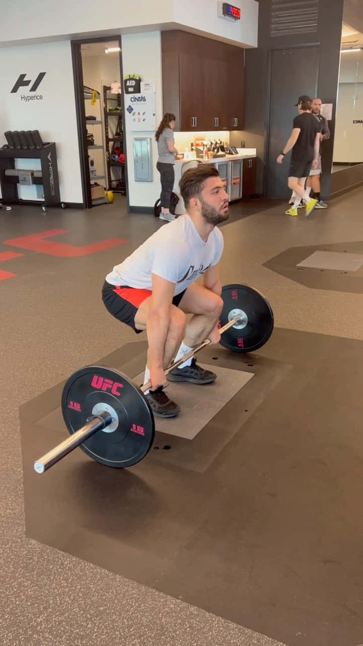 Arman Tsarukyan Doing Weightlifting Background