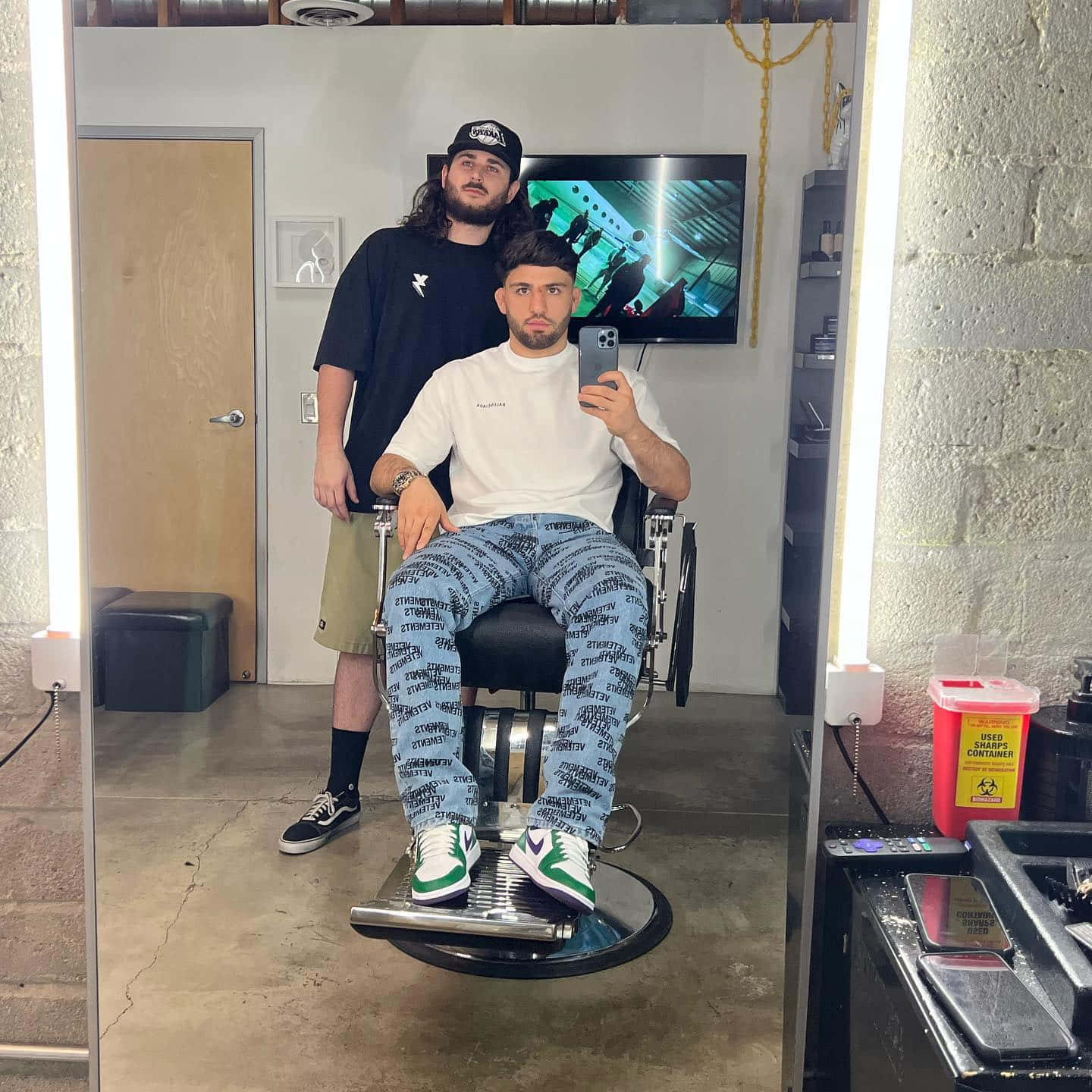 Arman Tsarukyan In The Octagon Background