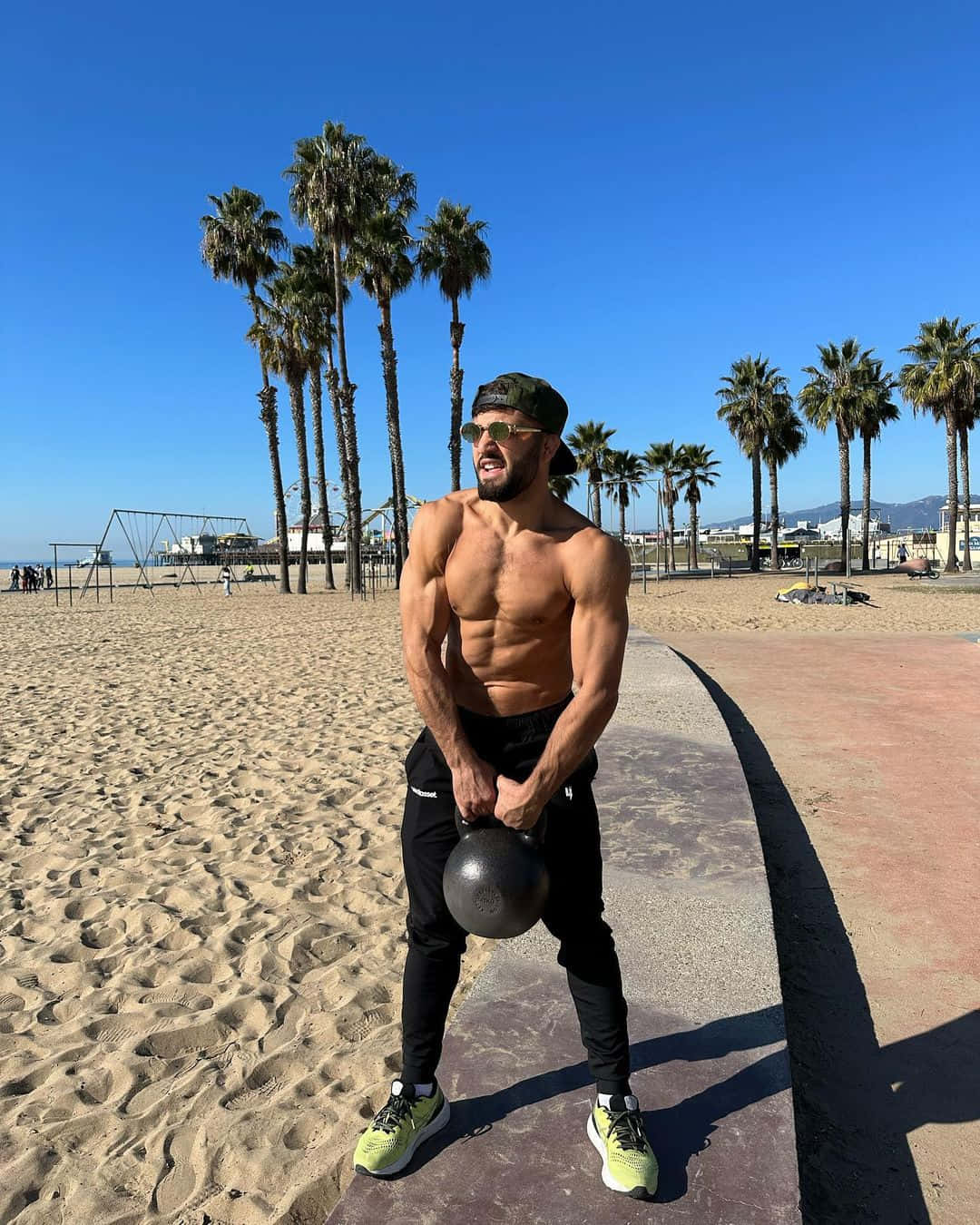 Arman Tsarukyan Struggling To Carry Kettlebell