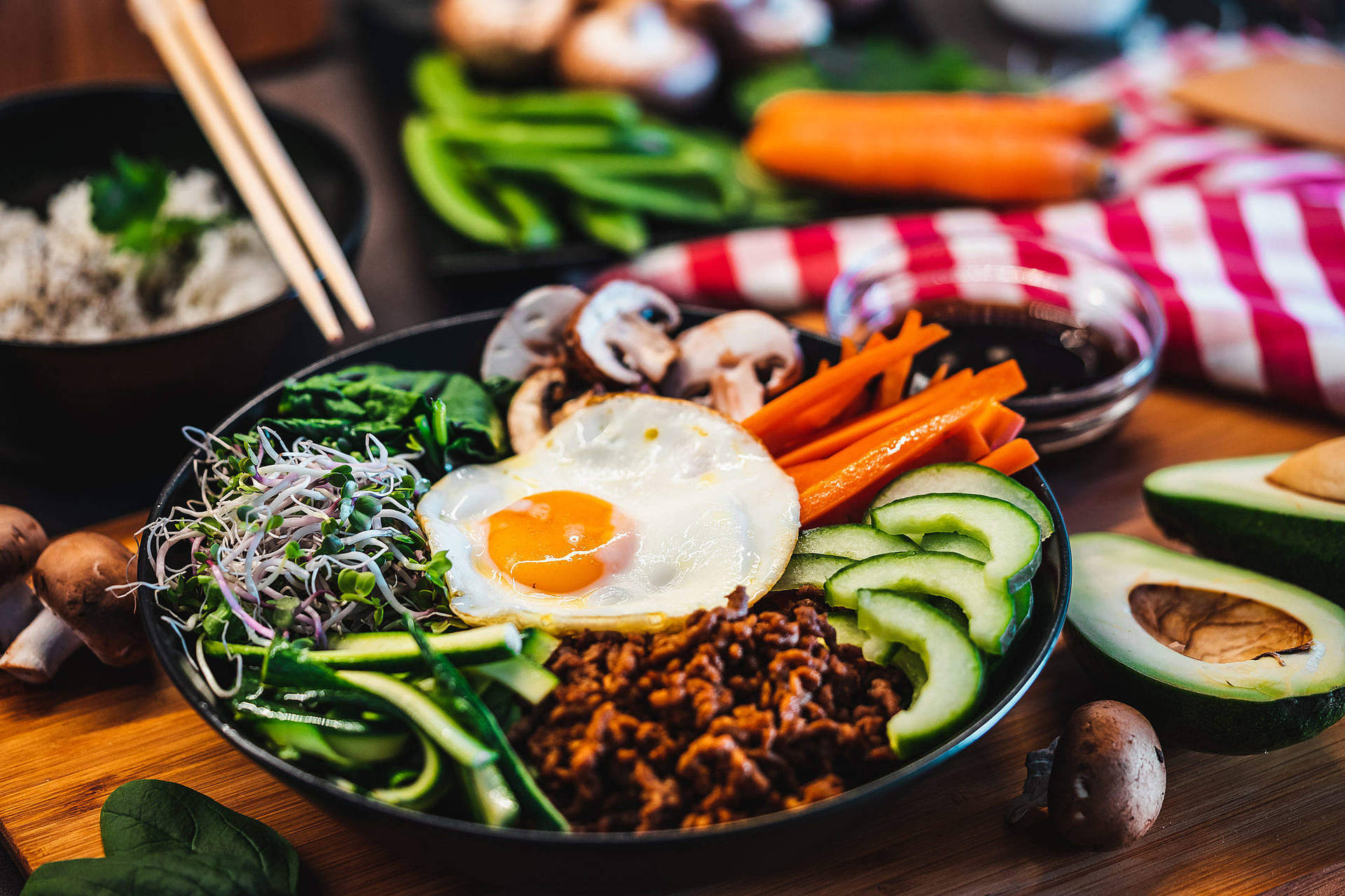 Aromatic And Healthy Bibimbap Dish Background