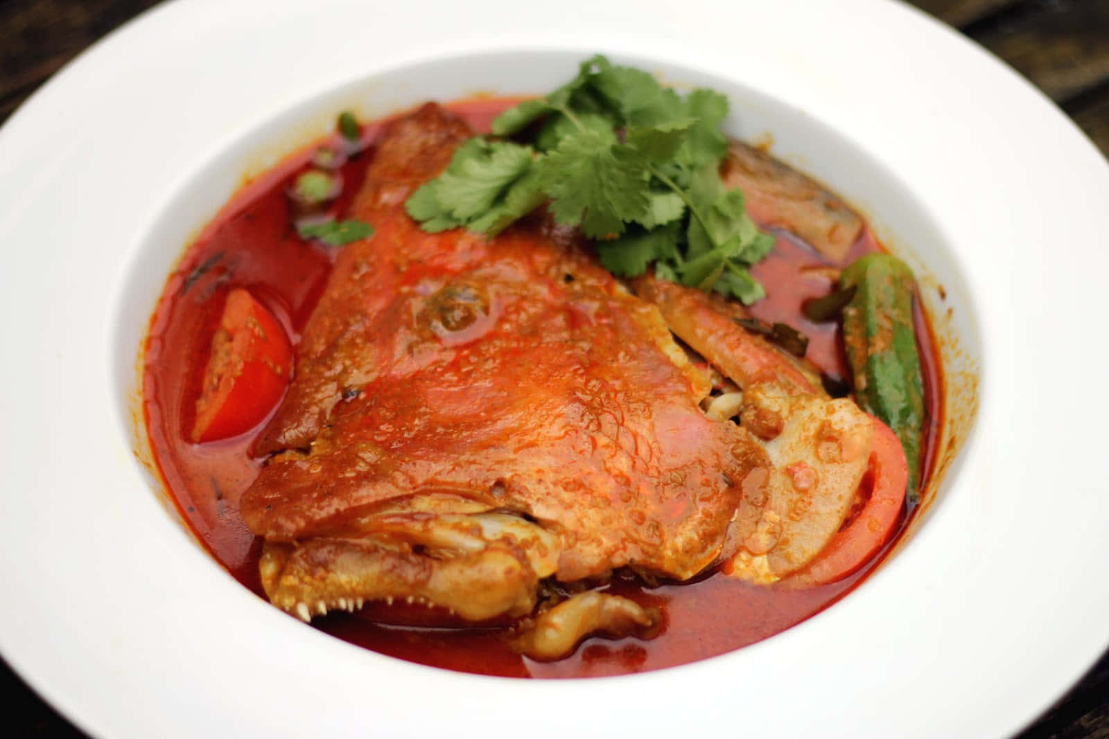 Aromatic And Savory Fish Head Curry Bowl Background