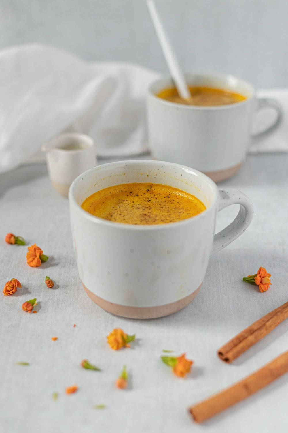 Aromatic Turmeric Powder And Herbal Tea