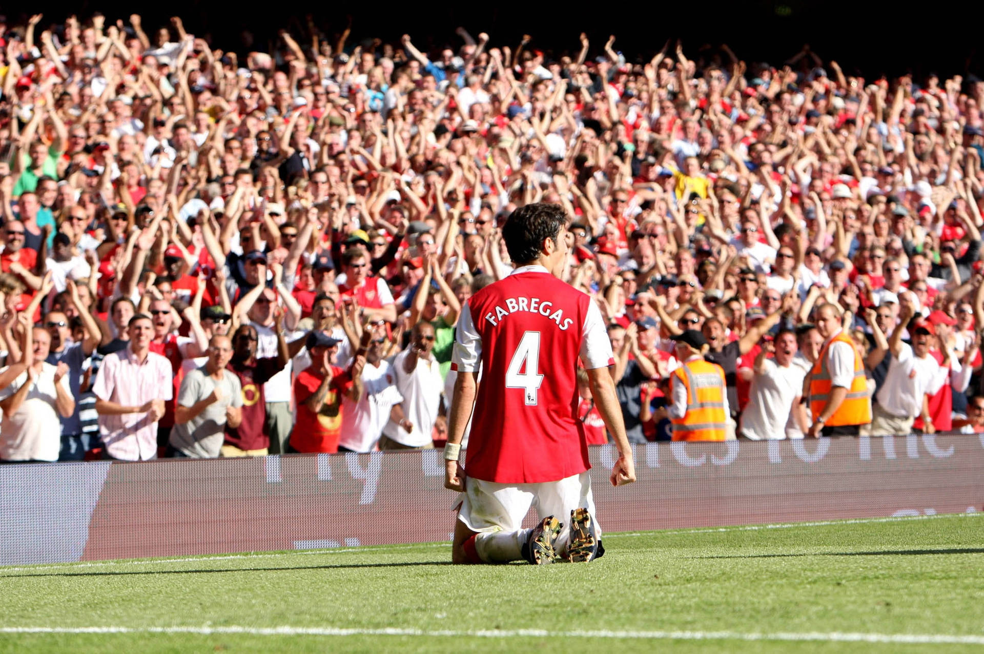 Arsenal Fc Cesc Fàbregas Kneeling