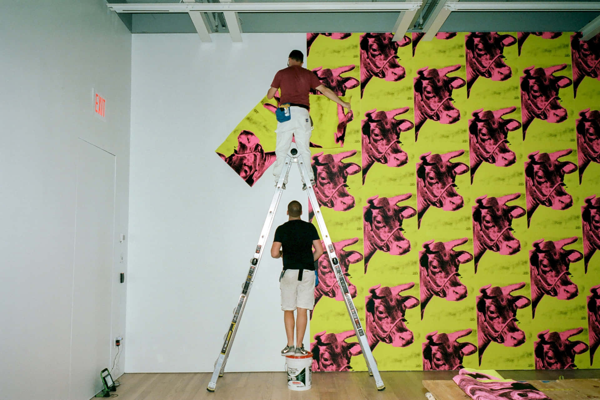 Art Installationin Progress Background