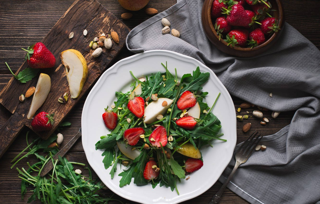 Arugula Leaves, Pear, And Strawberry Salad