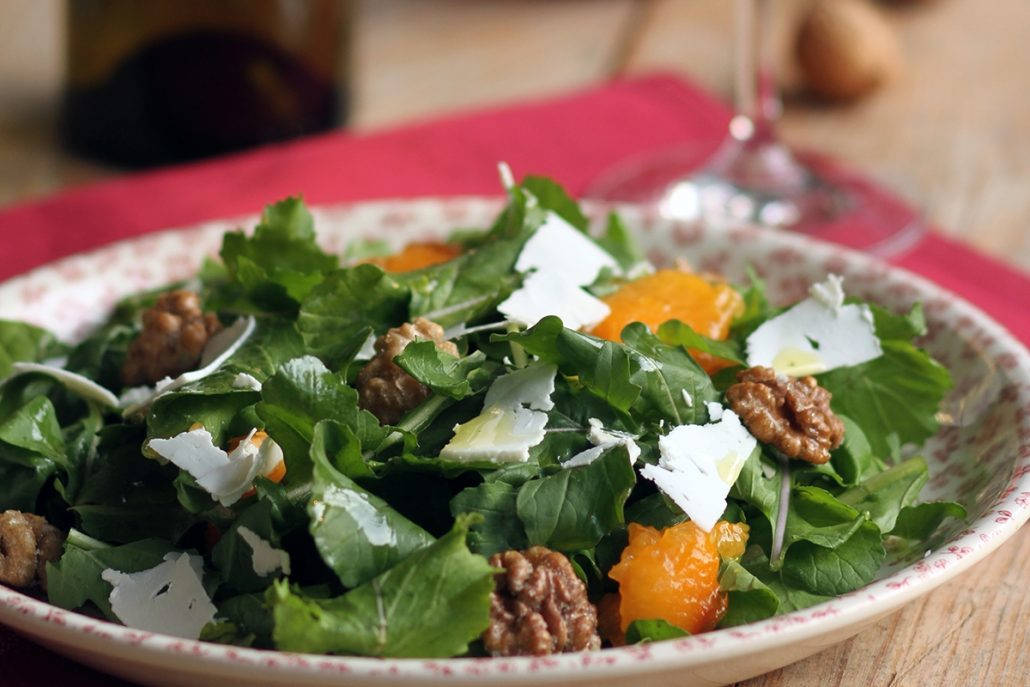 Arugula Leaves With Peaches, Cheese, And Meat