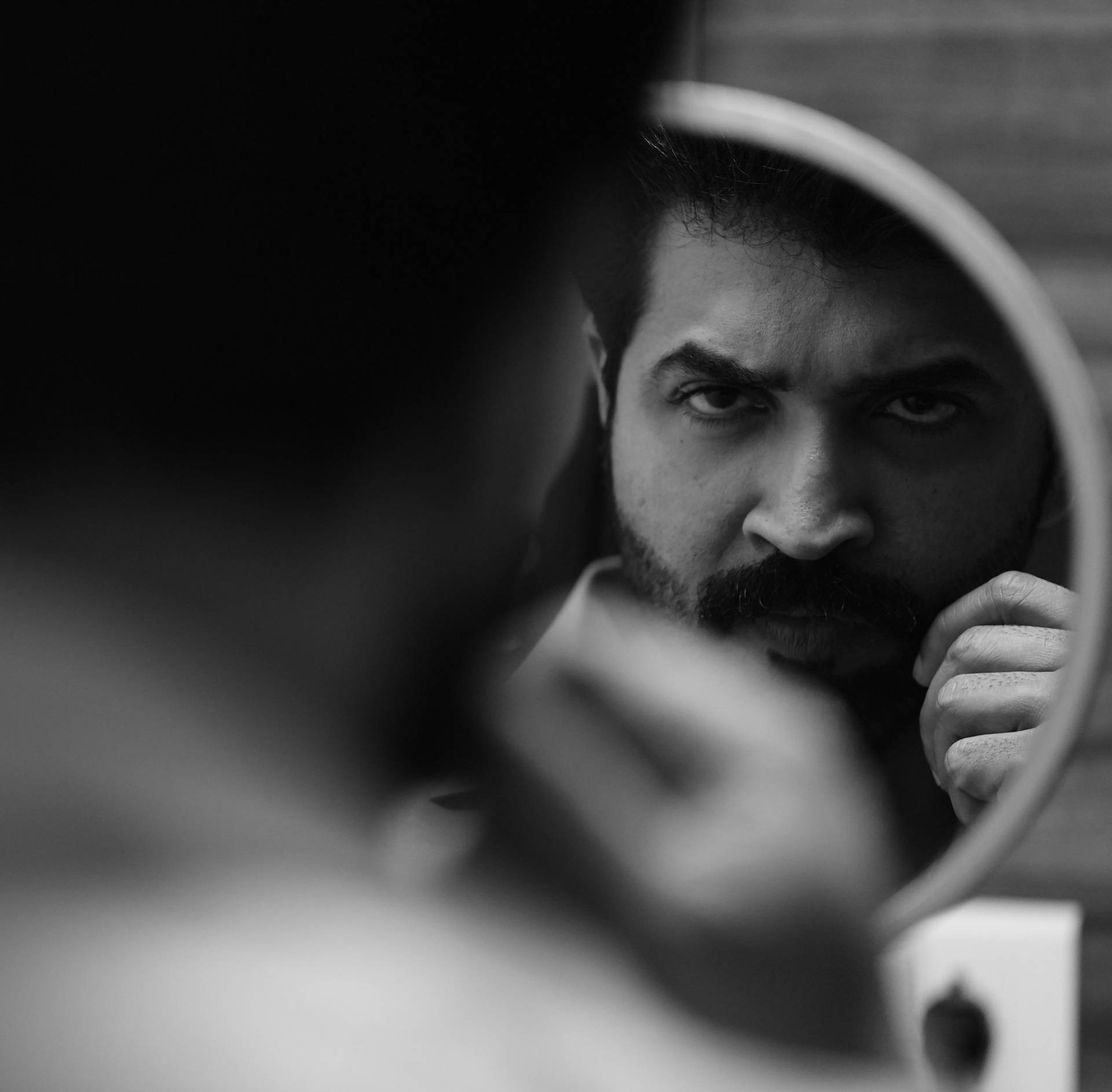 Arun Vijay Mirror