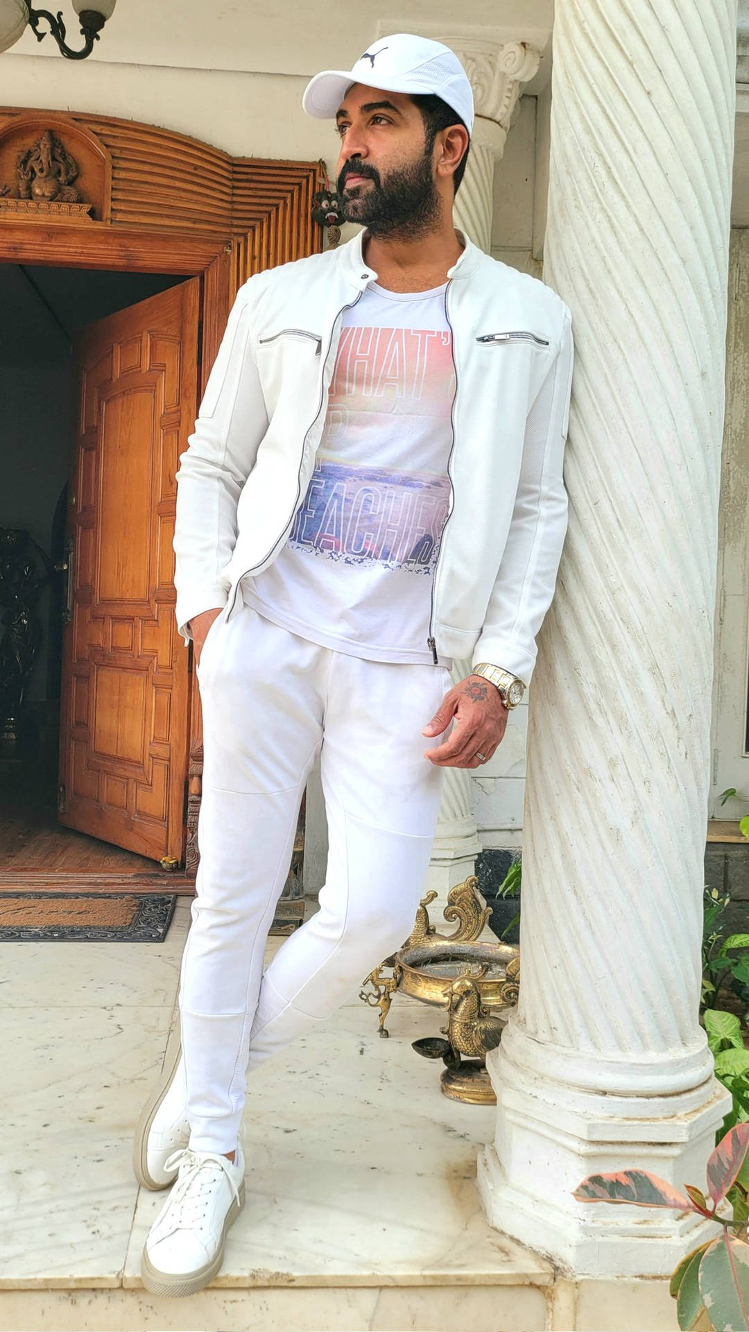 Arun Vijay White Outfit