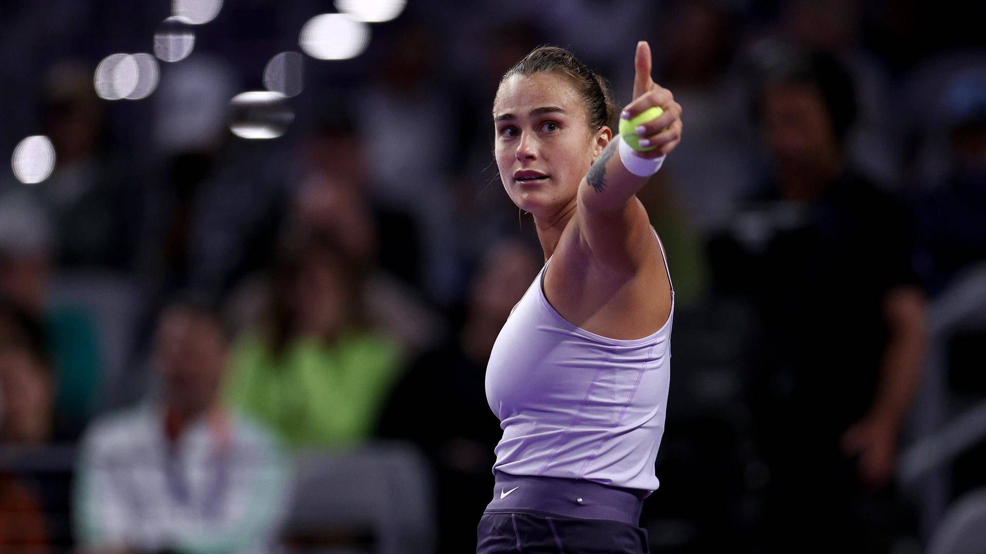 Aryna Sabalenka Giving Thumbs Up Background