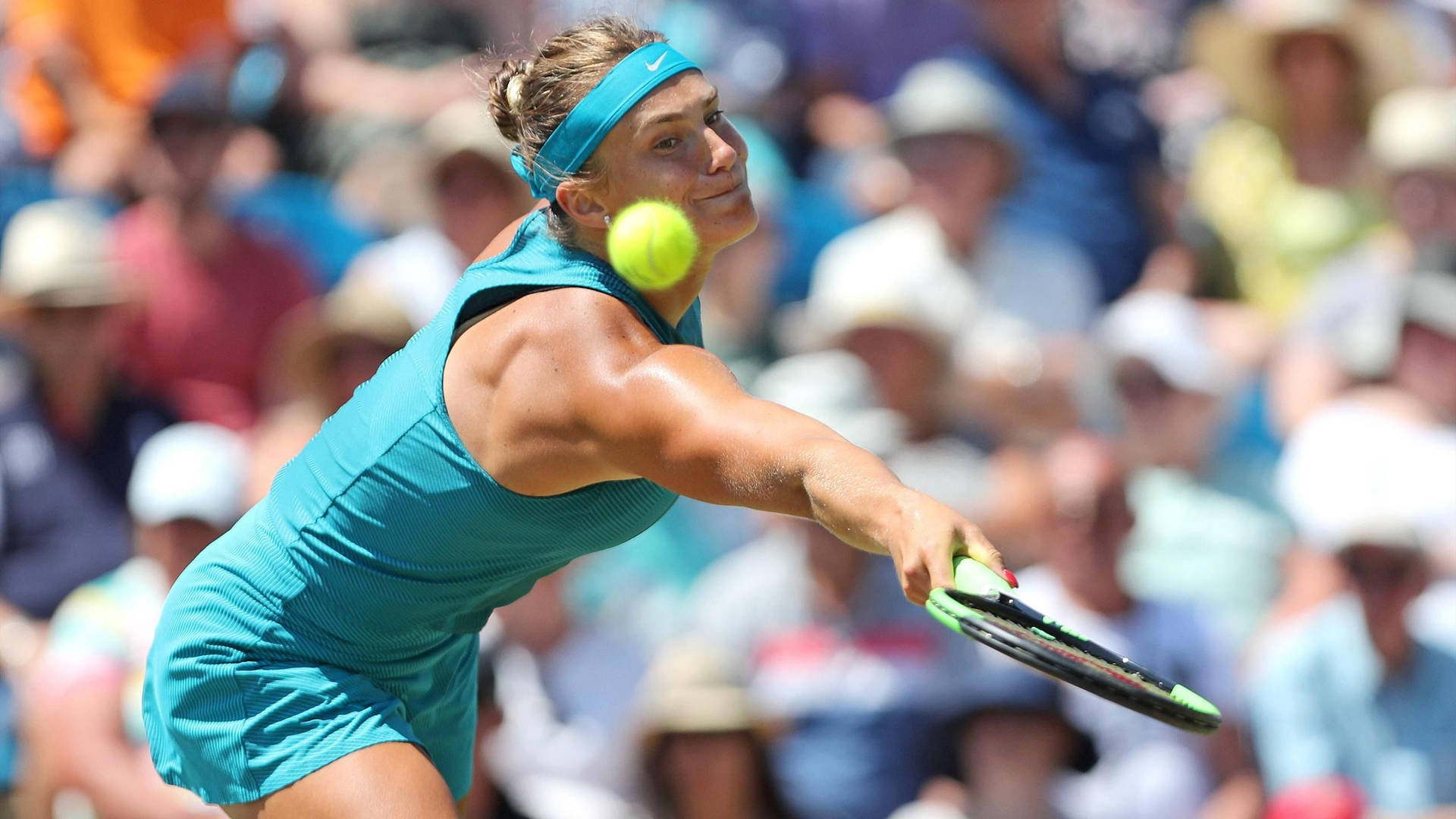 Aryna Sabalenka Reaching For Ball Background