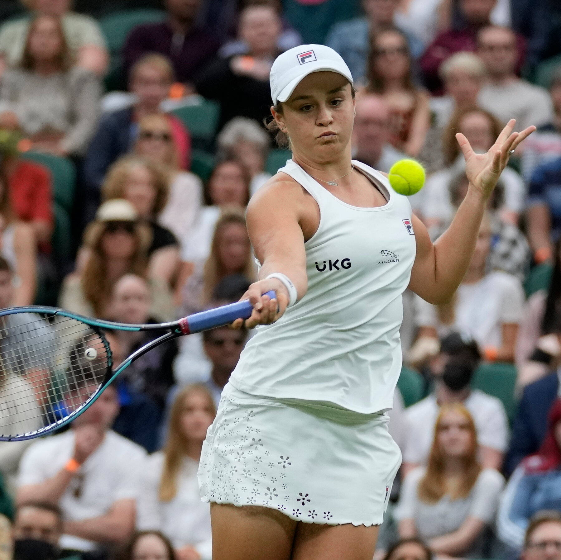 Ashleigh Barty And Audience Background