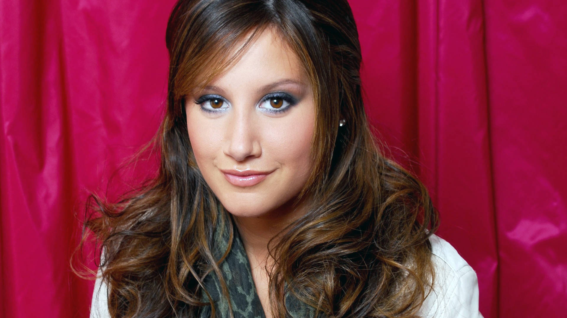 Ashley Tisdale Brown Hair Background