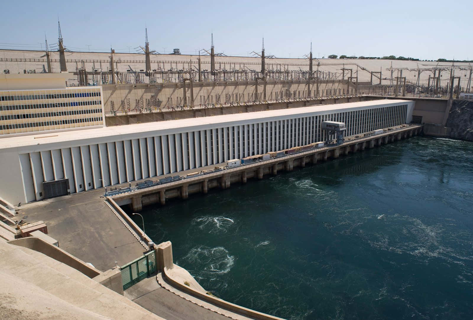 Aswan High Dam Bubbles Background