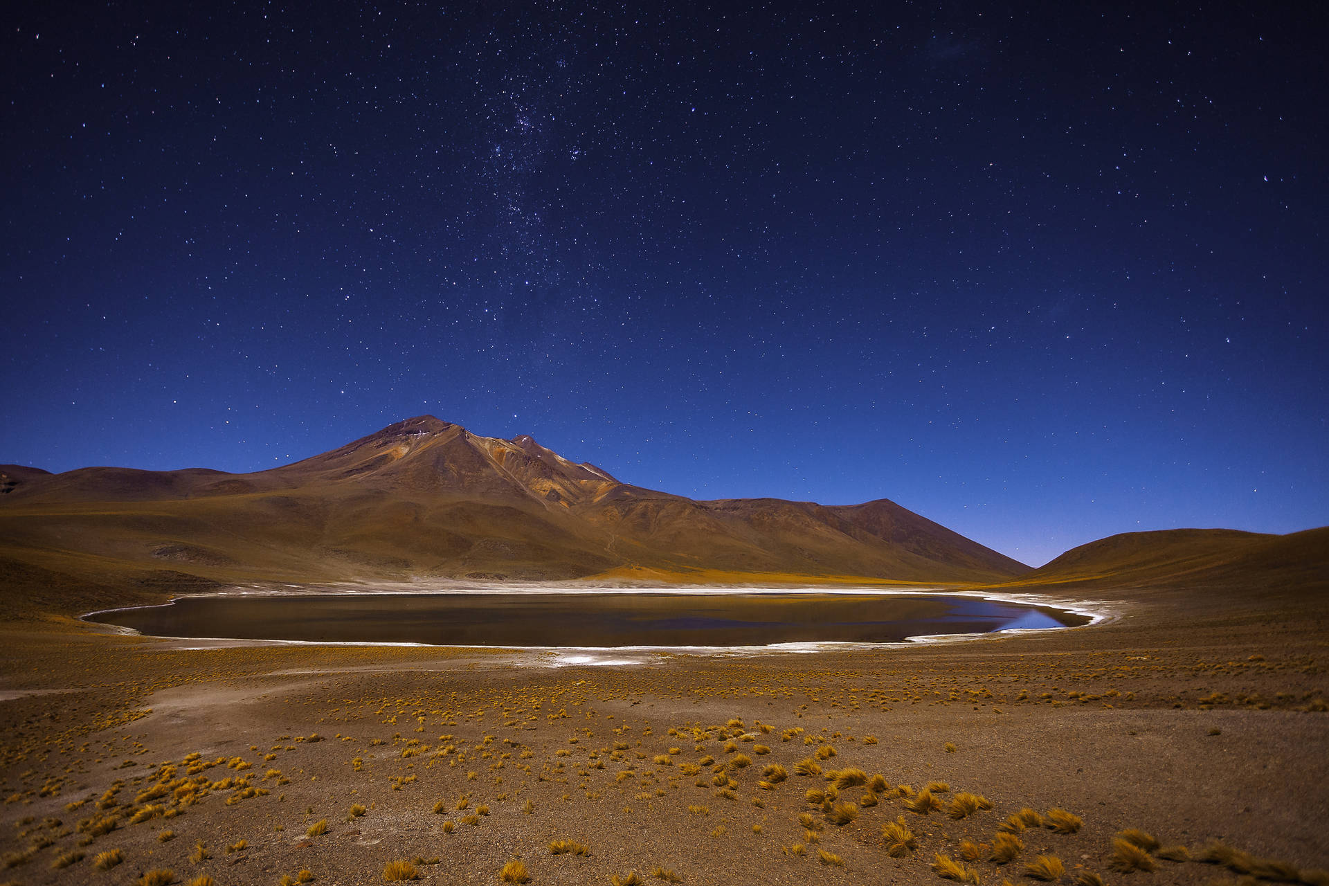 Atacama Desert Star Gazing Site In Chile Background