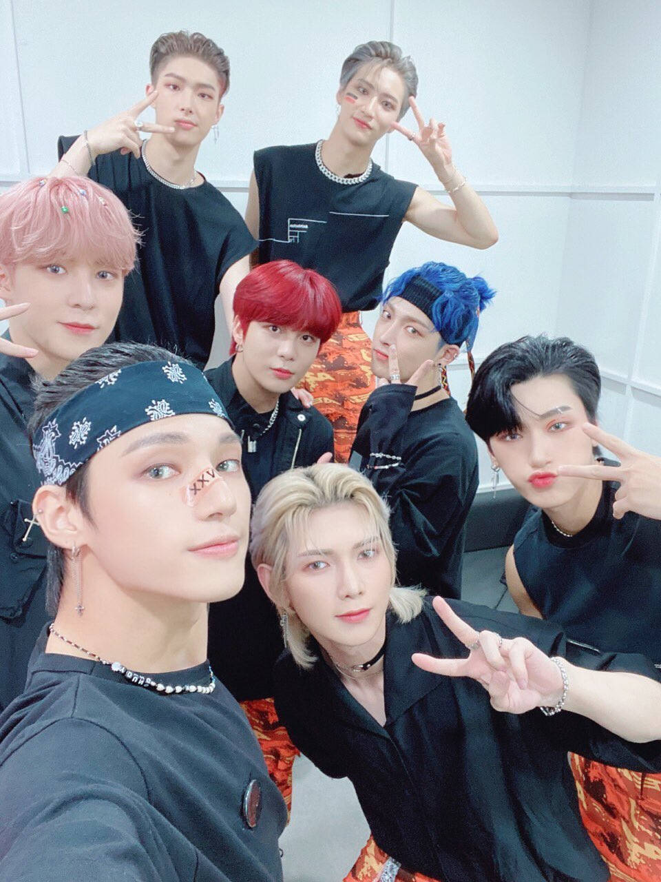 Ateez Group Peace Sign Background
