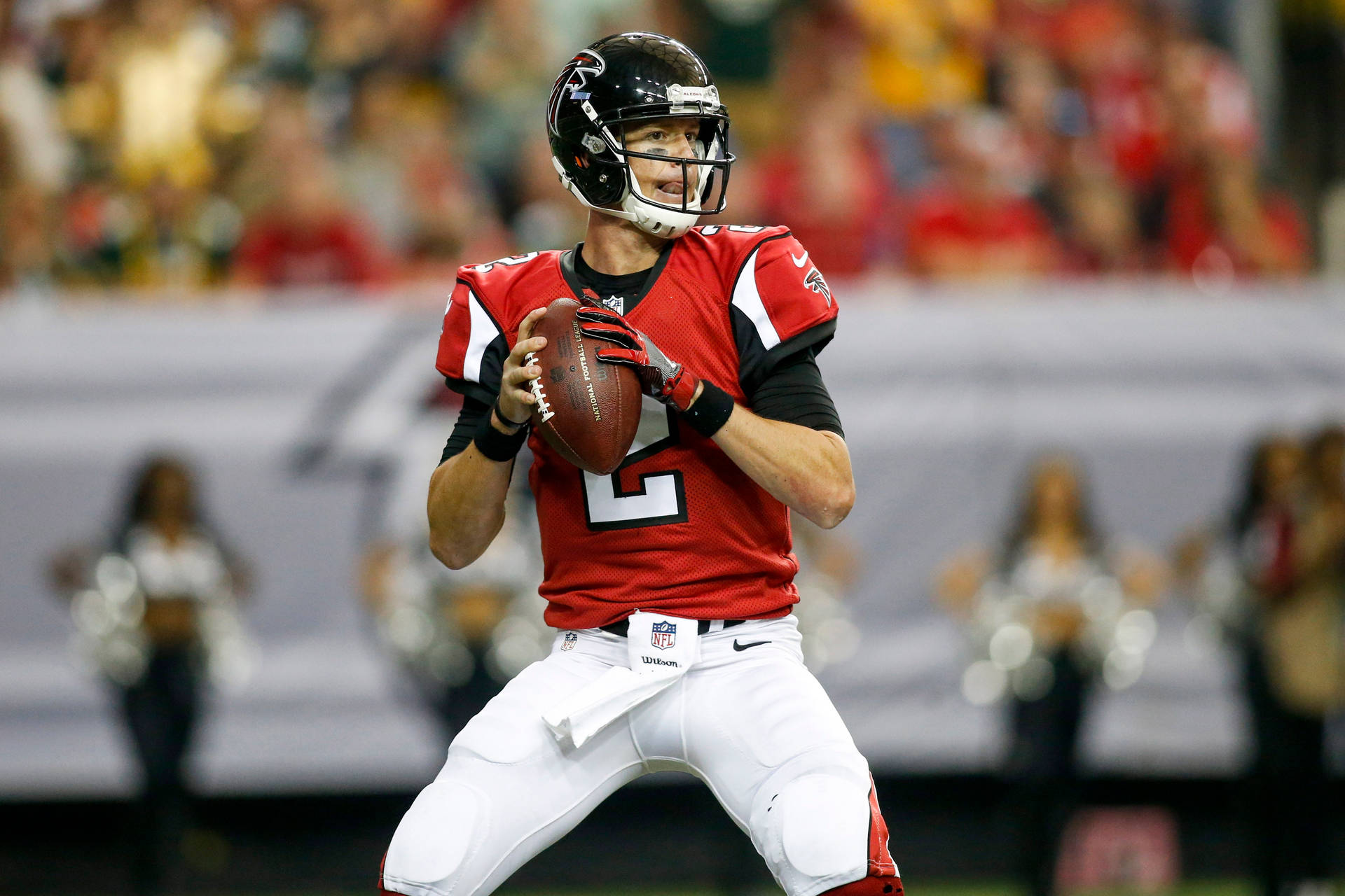 Atlanta Falcons Matt Ryan Pauses Background