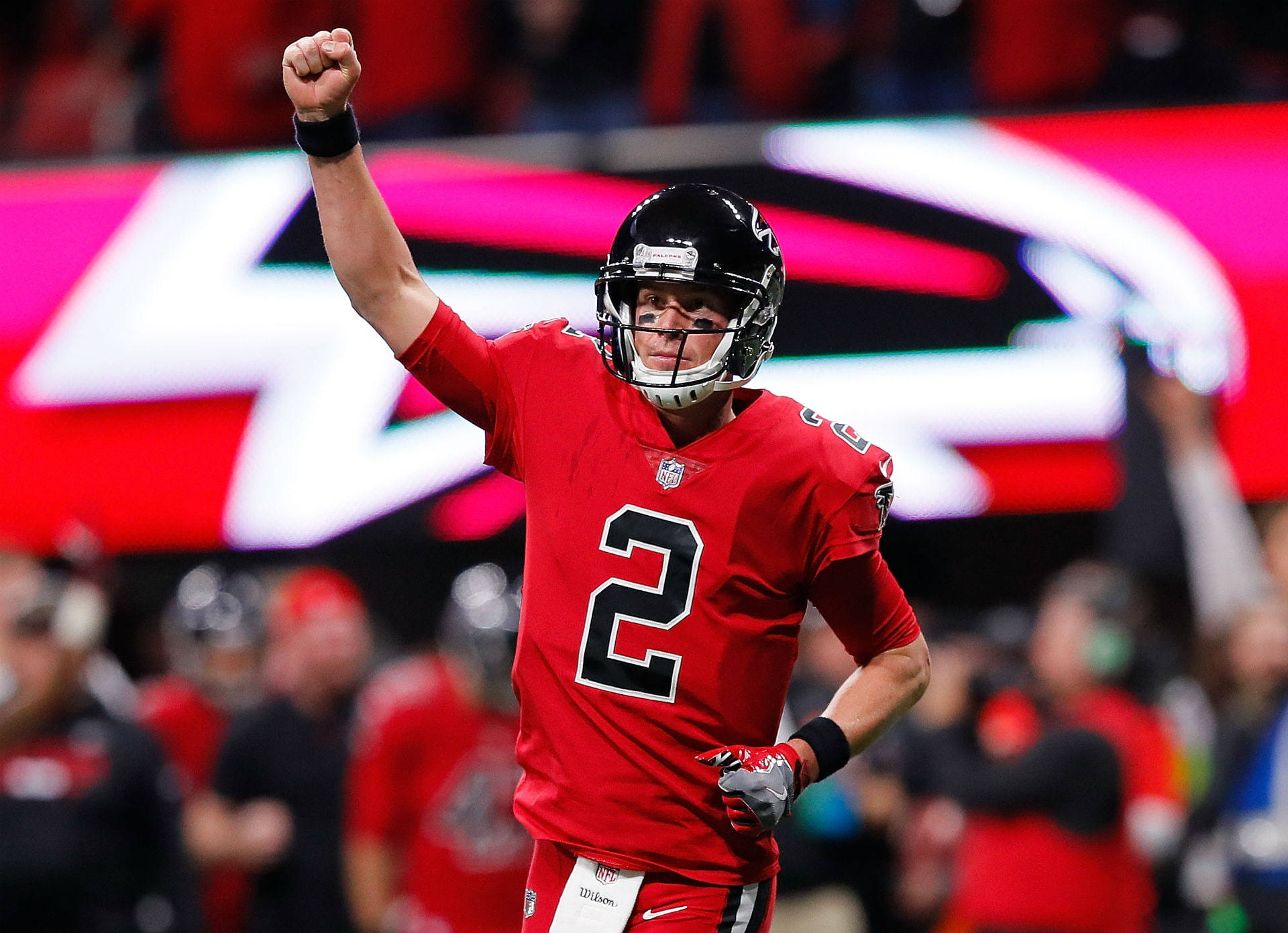 Atlanta Falcons Matt Ryan Raised Fist Background