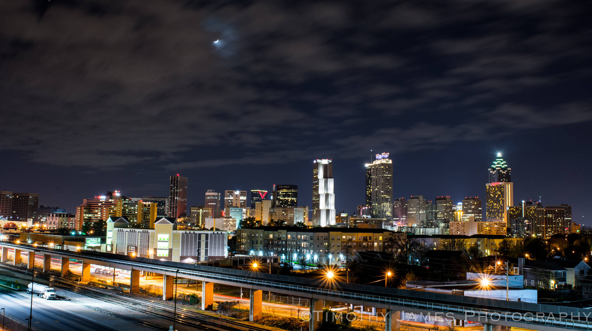 Atlanta Skyline With Sea Of Clouds Background